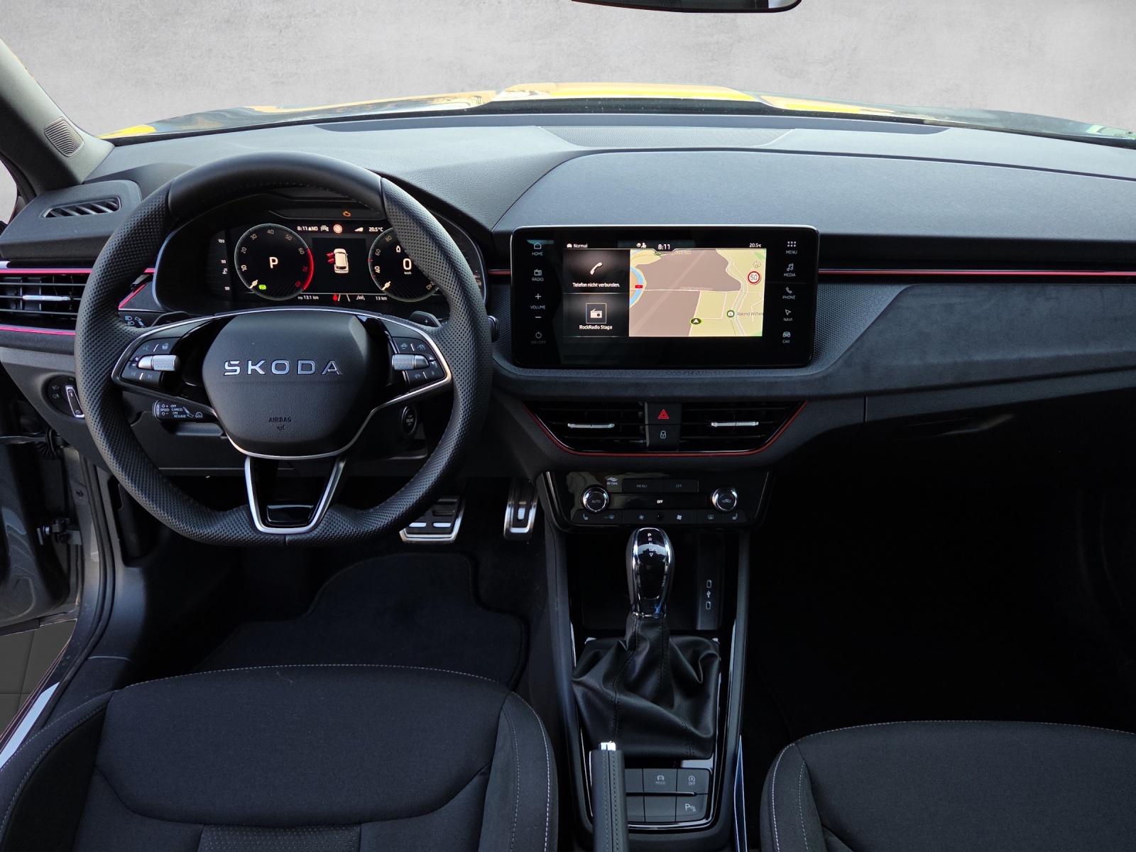 SKODA Kamiq 1.5 TSI Dynamic DSG-image-11