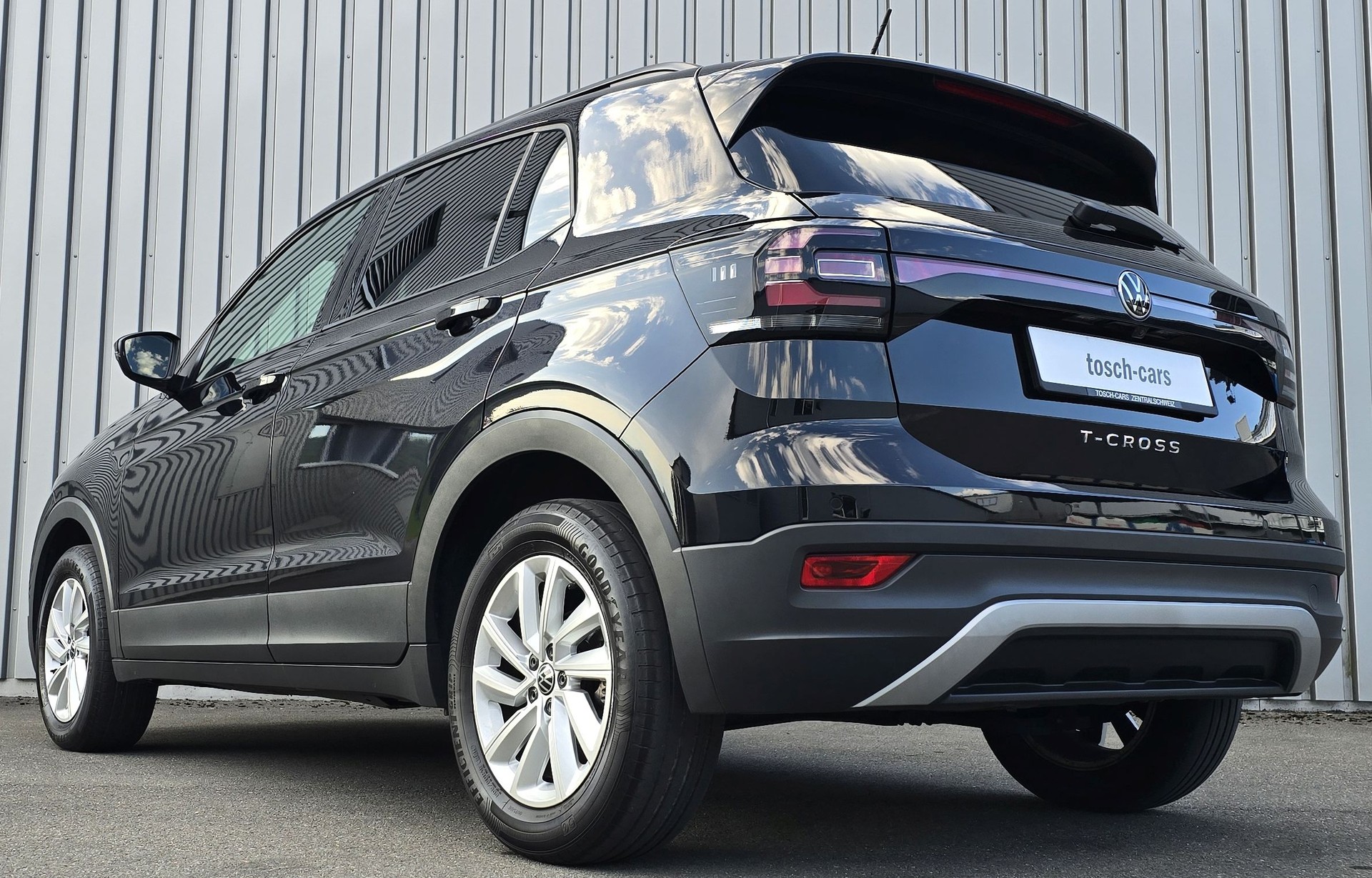 VW T-Cross 1.0 TSI Life DSG-image-4