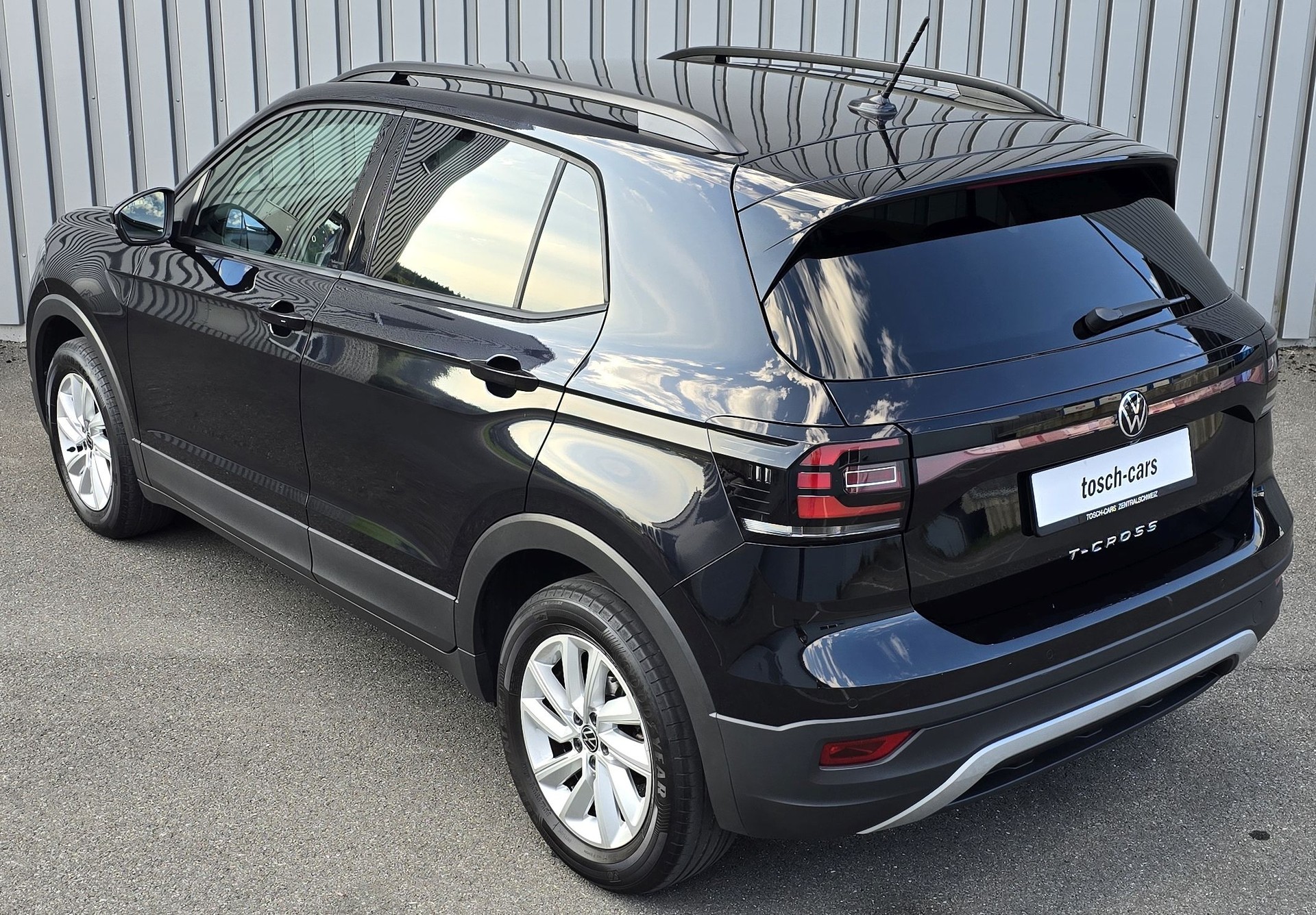 VW T-Cross 1.0 TSI Life DSG-image-5