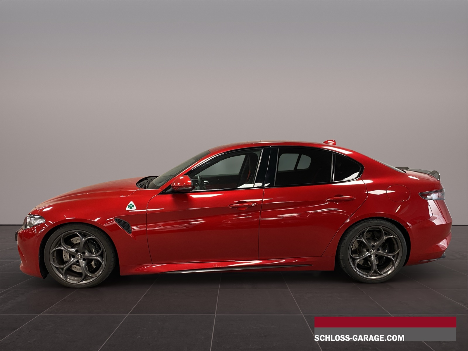 ALFA ROMEO Giulia 2.9 V6 Quadrifoglio-image-2