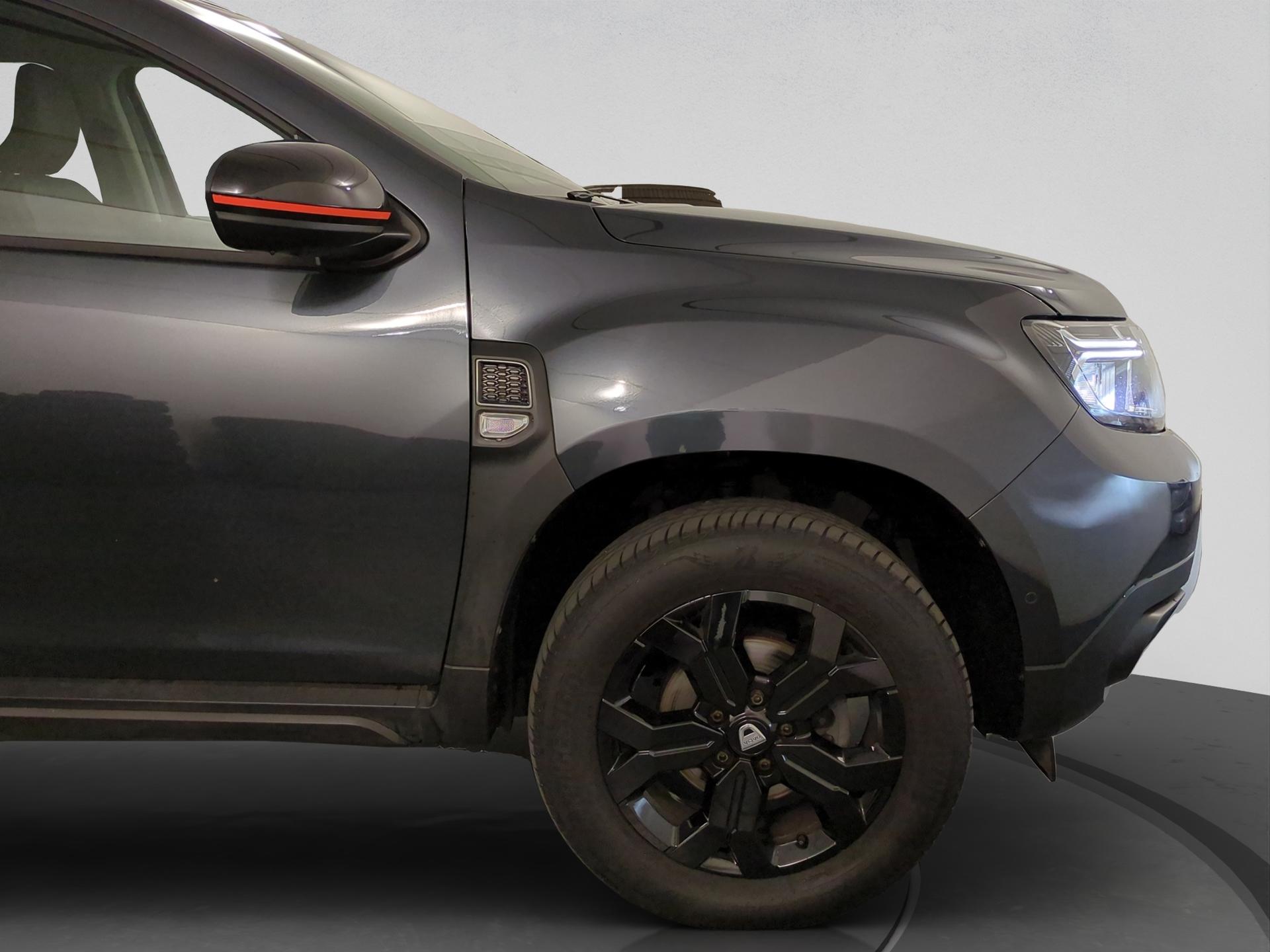 DACIA Duster TCe 150 Extreme EDC 4x2-image-17