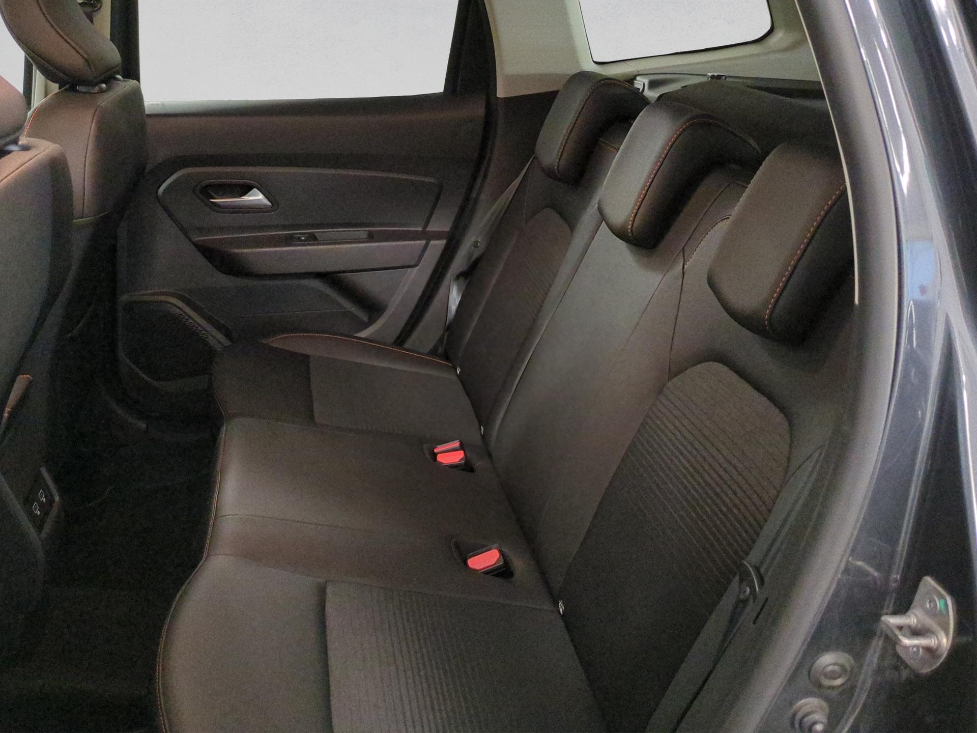DACIA Duster TCe 150 Extreme EDC 4x2-image-14