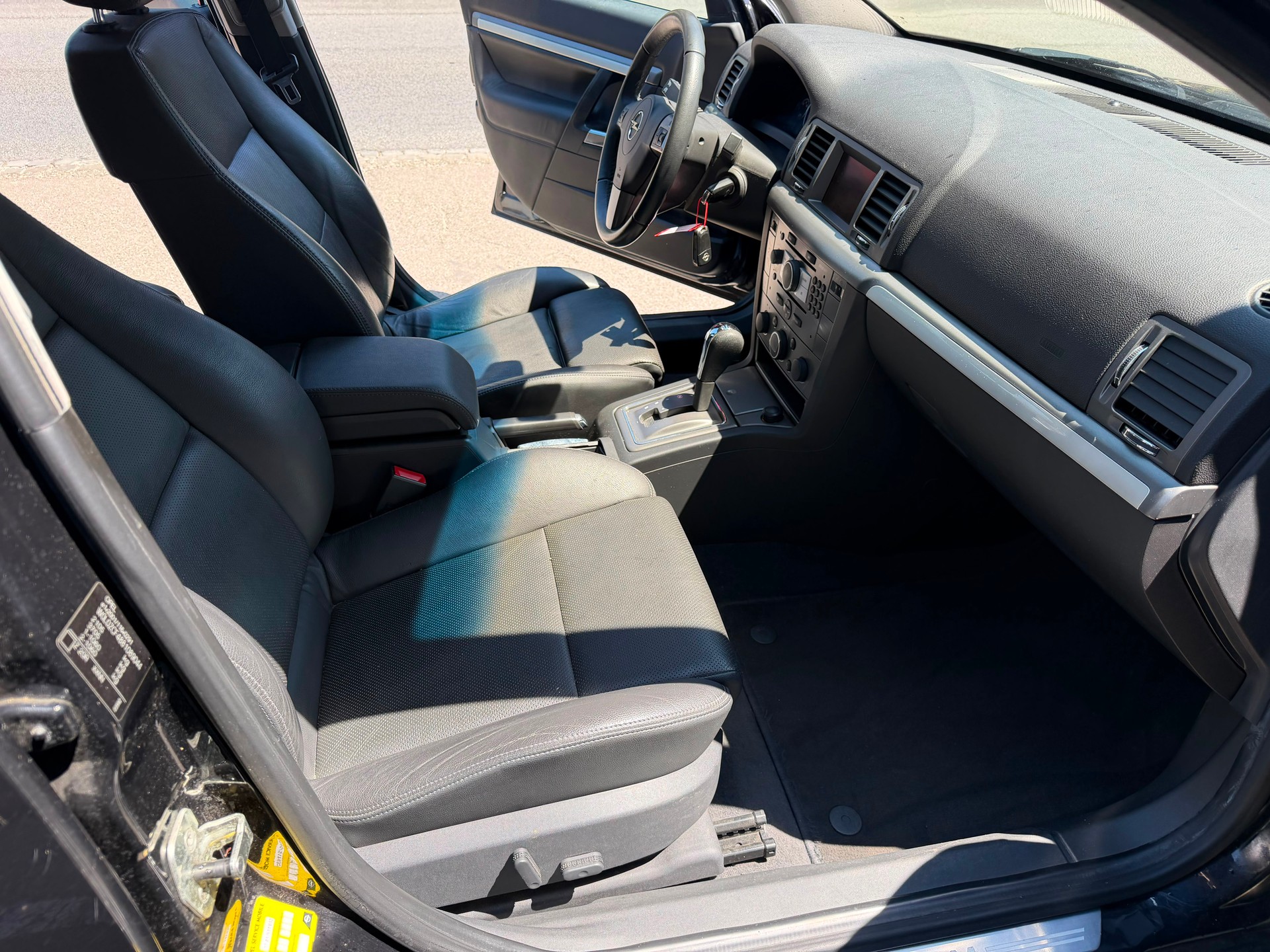 OPEL Signum 2.2 Diamond Automatic-image-8