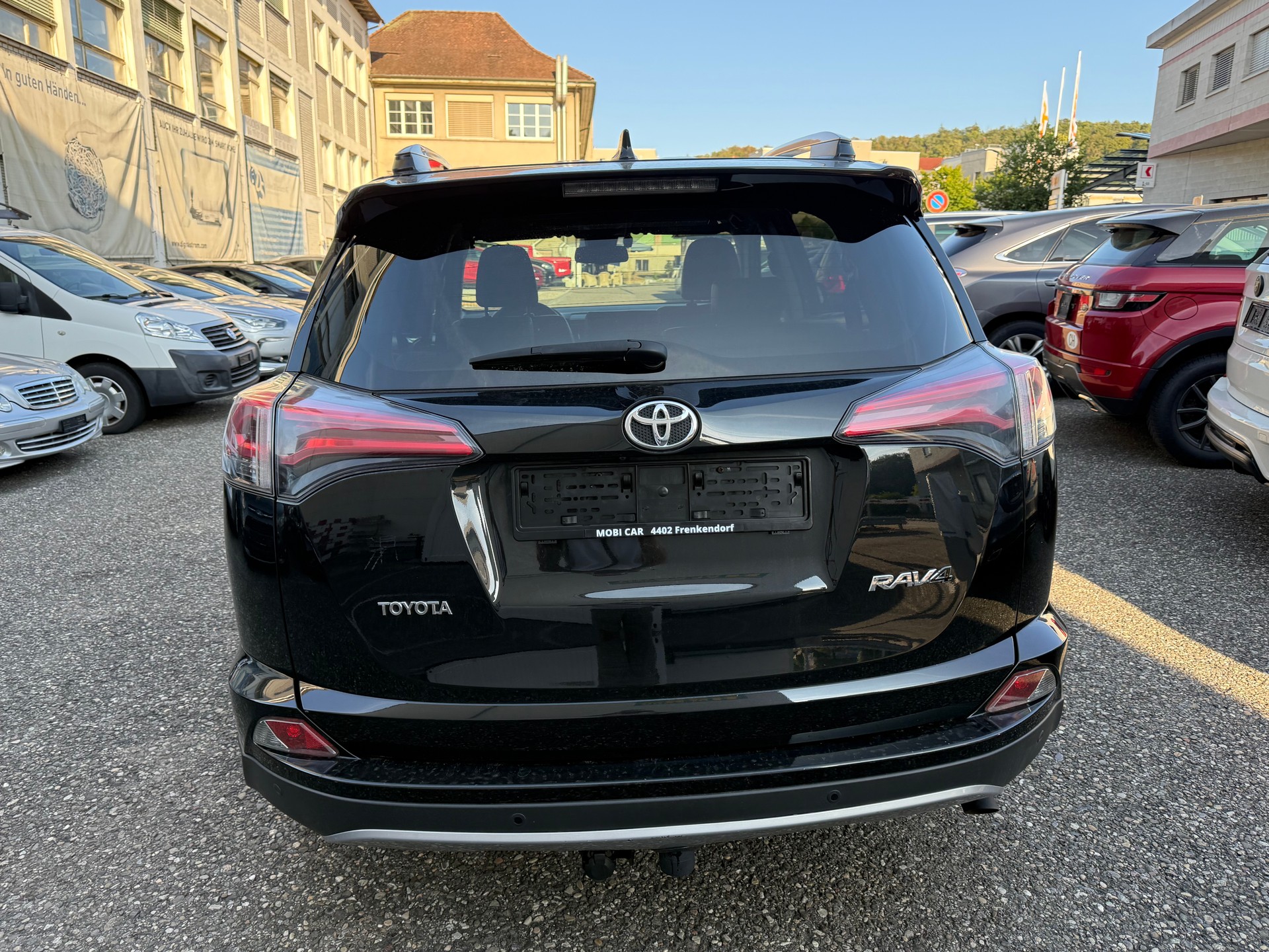 TOYOTA RAV-4 2.0 Premium-image-1