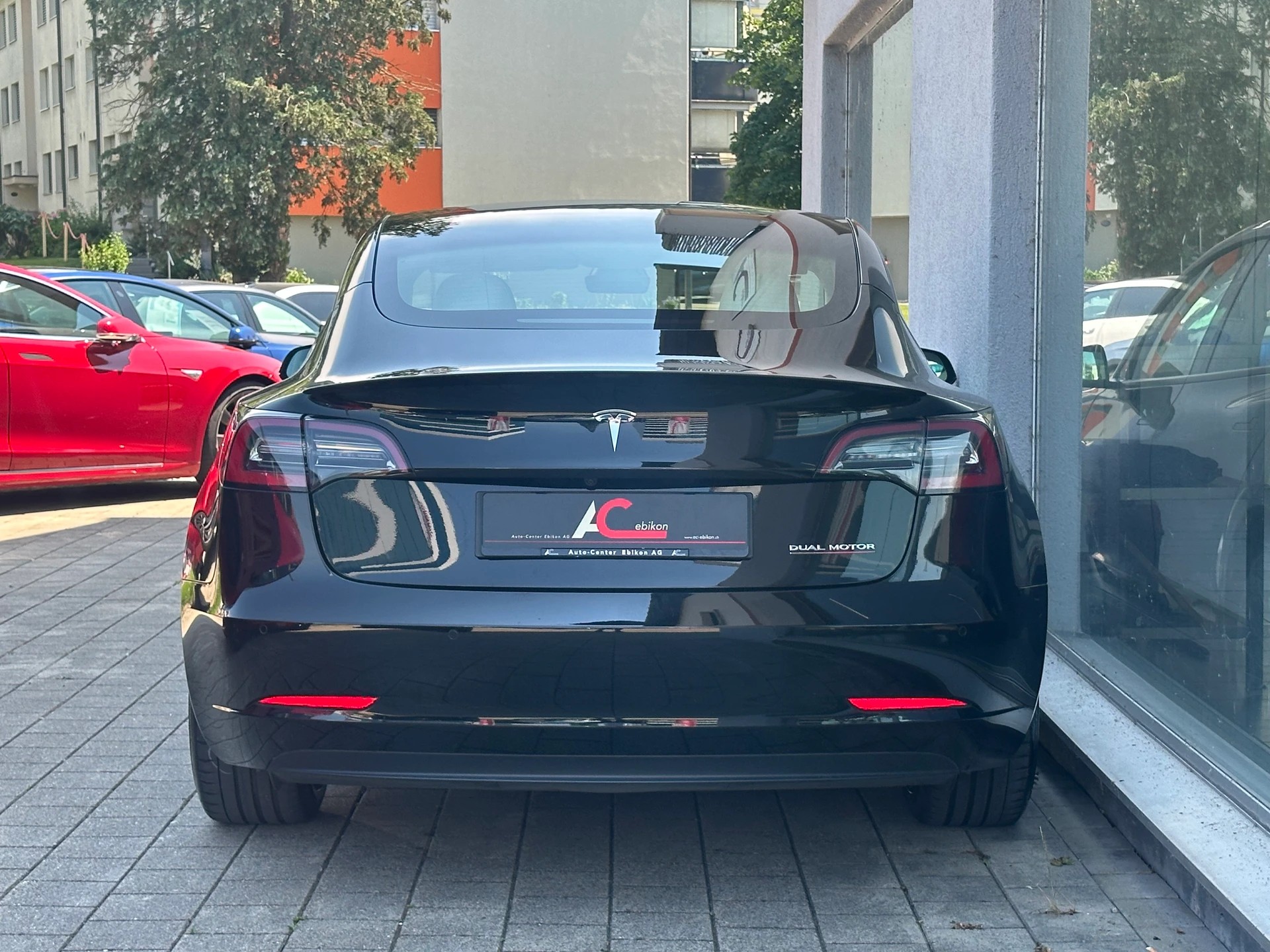 TESLA Model 3 Performance Dual Motor AWD* FSD inkl.*-image-3