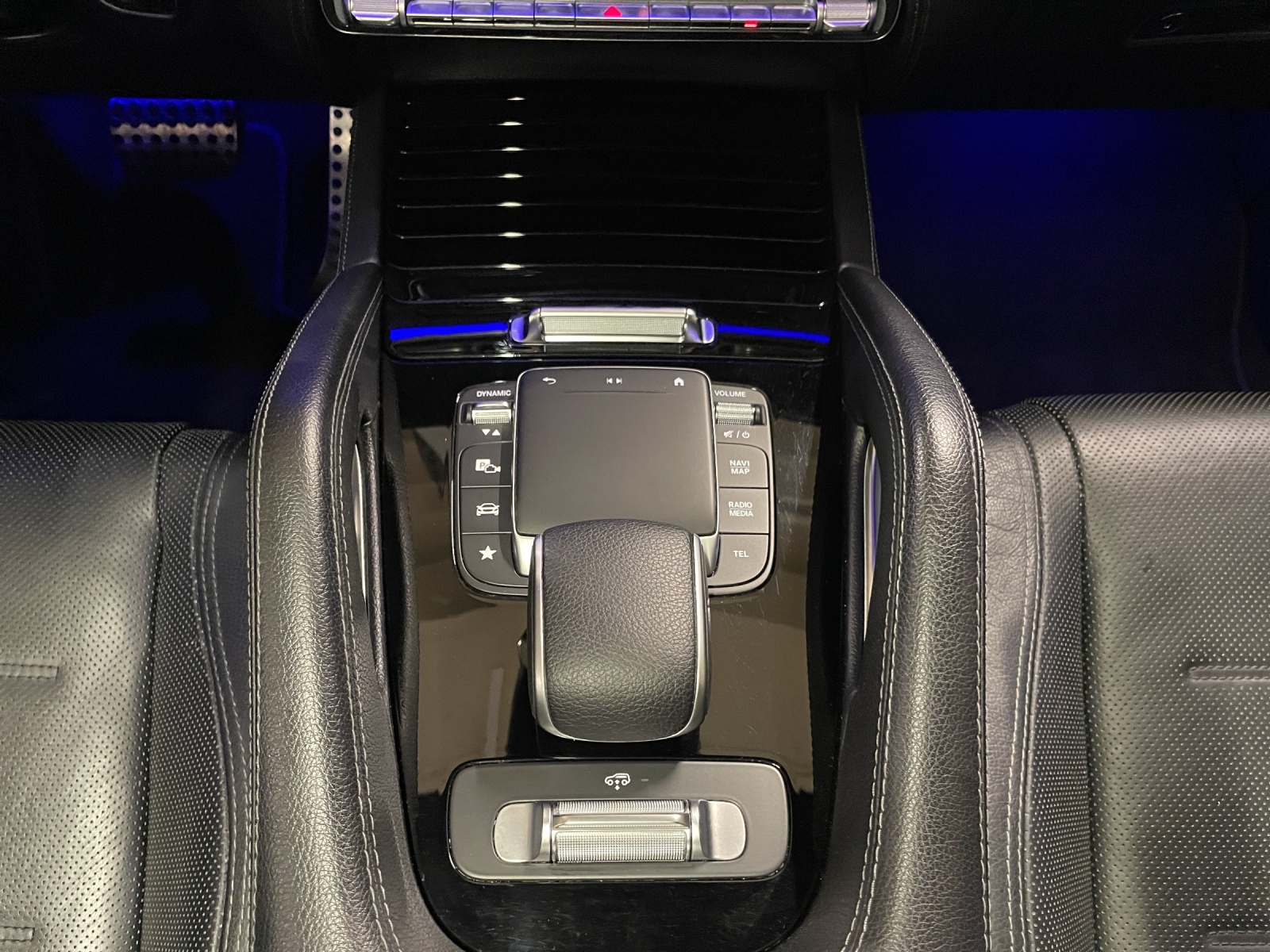MERCEDES-BENZ GLE 450 4Matic 9G-Tronic-image-12