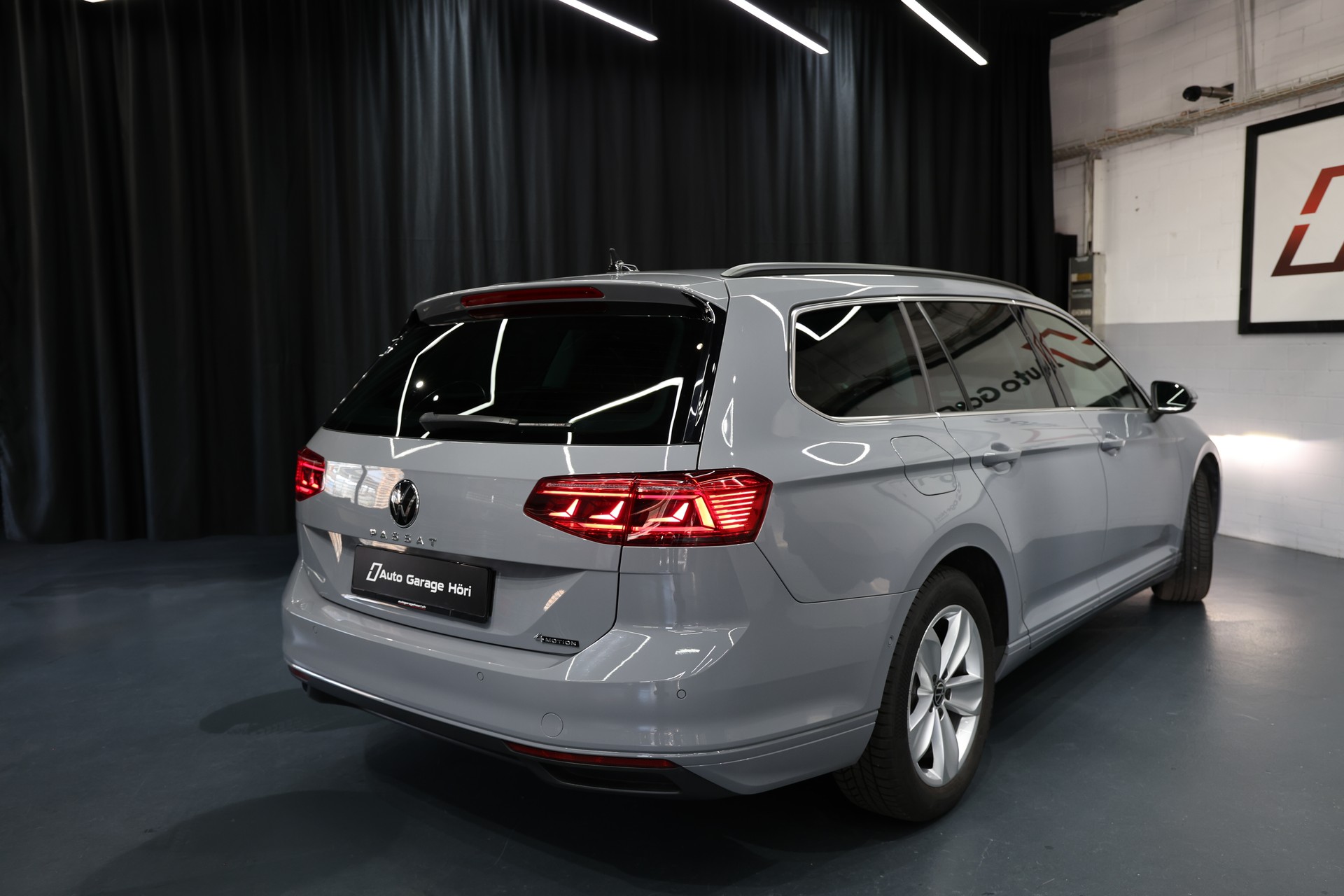 VW Passat 2.0 TDI BMT Business 200PS 4Motion DSG-image-20
