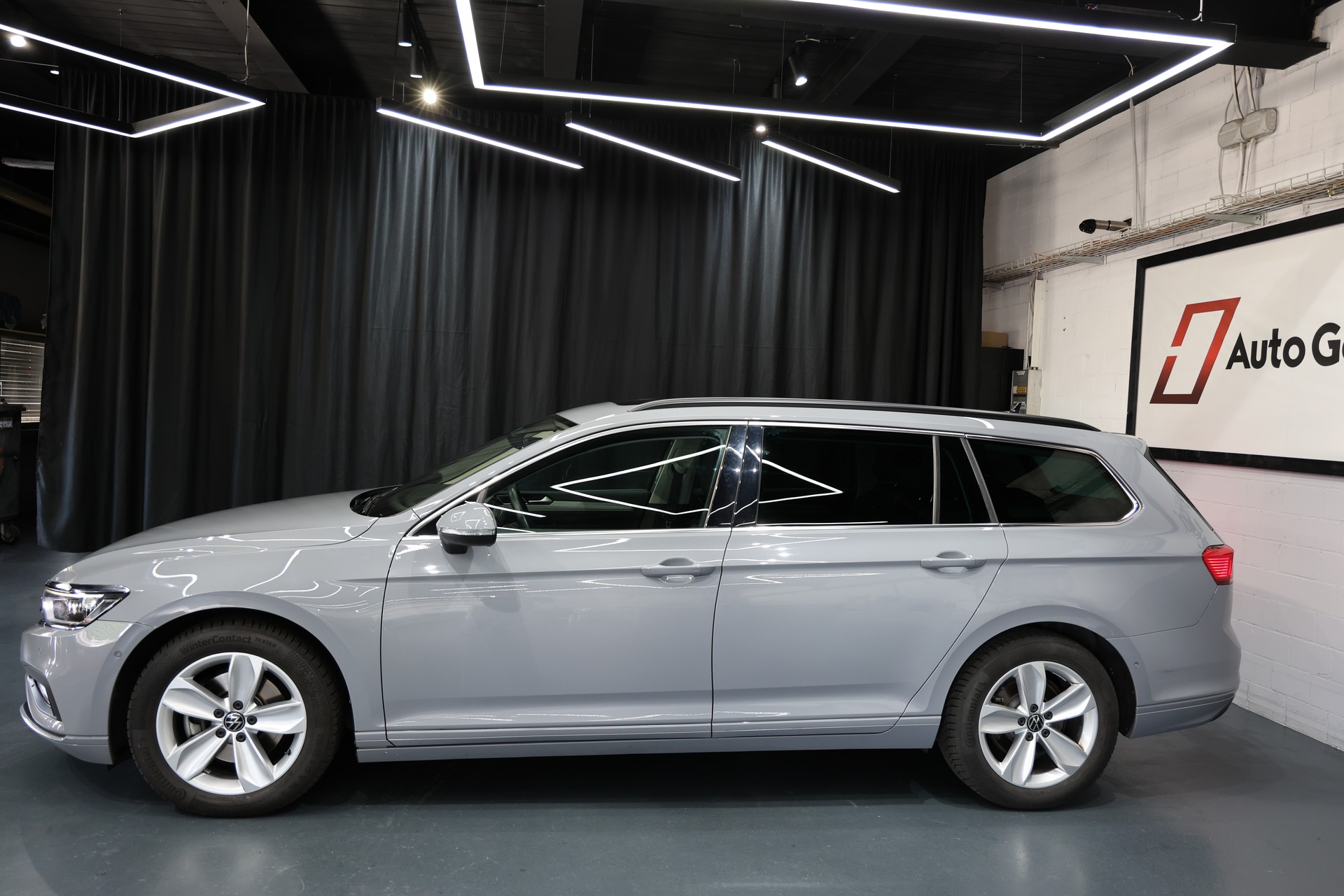 VW Passat 2.0 TDI BMT Business 200PS 4Motion DSG-image-7