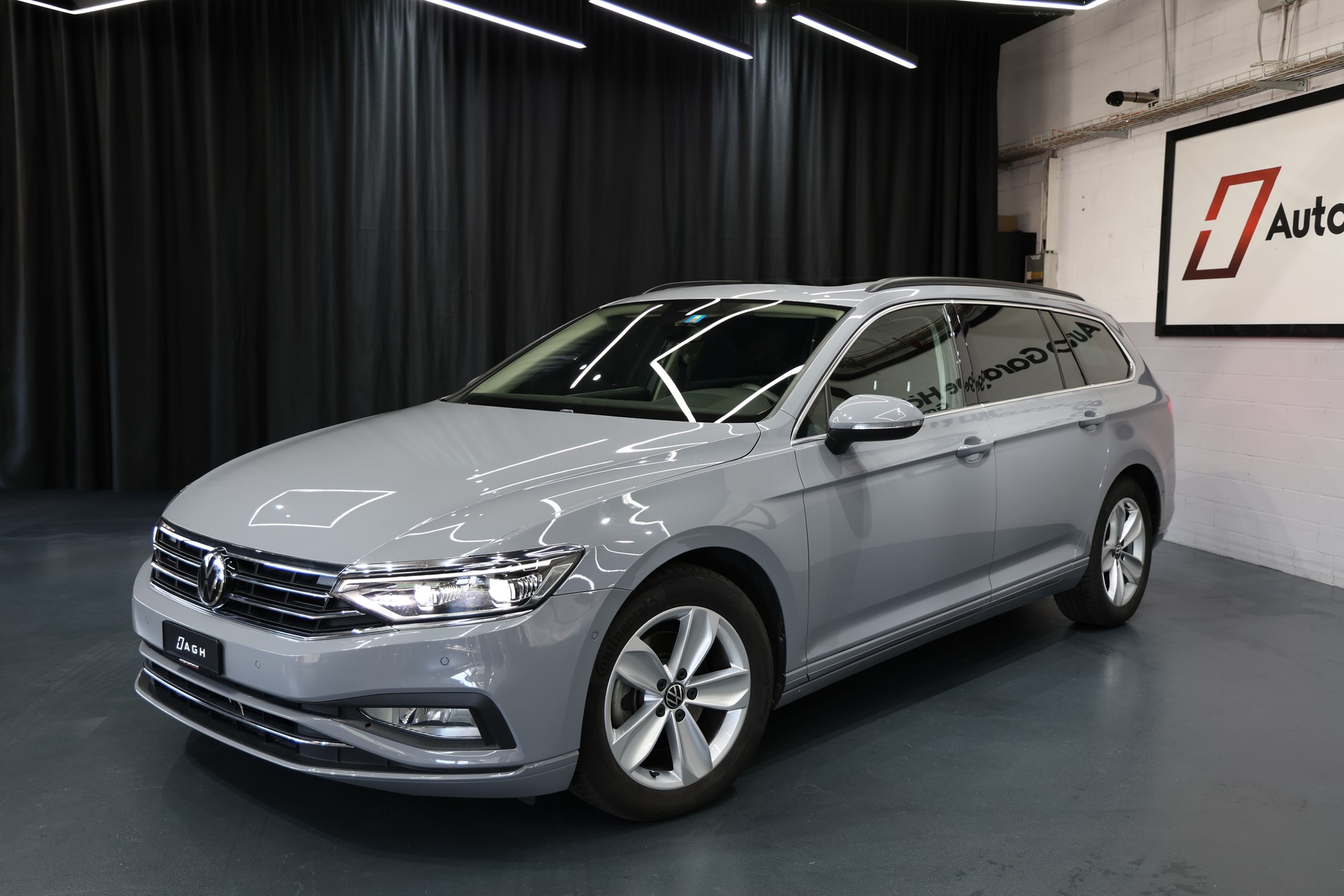 VW Passat 2.0 TDI BMT Business 200PS 4Motion DSG-image-0
