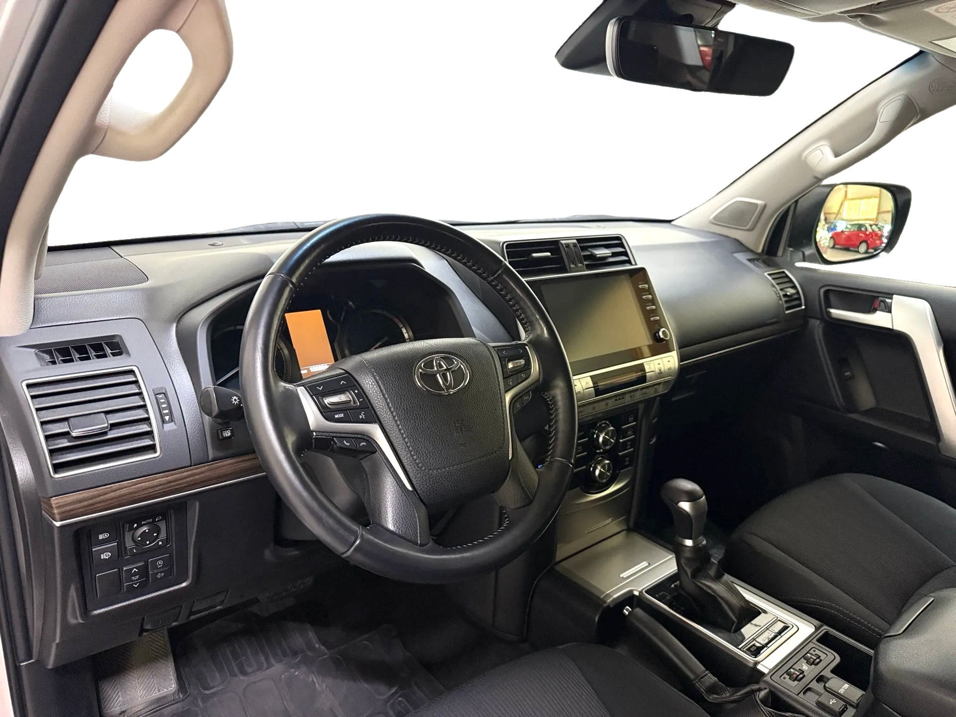 TOYOTA Land Cruiser 2.8TD Style Automat-image-13
