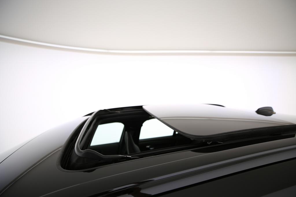 VOLVO EX40 Twin Black Edition AWD-image-15