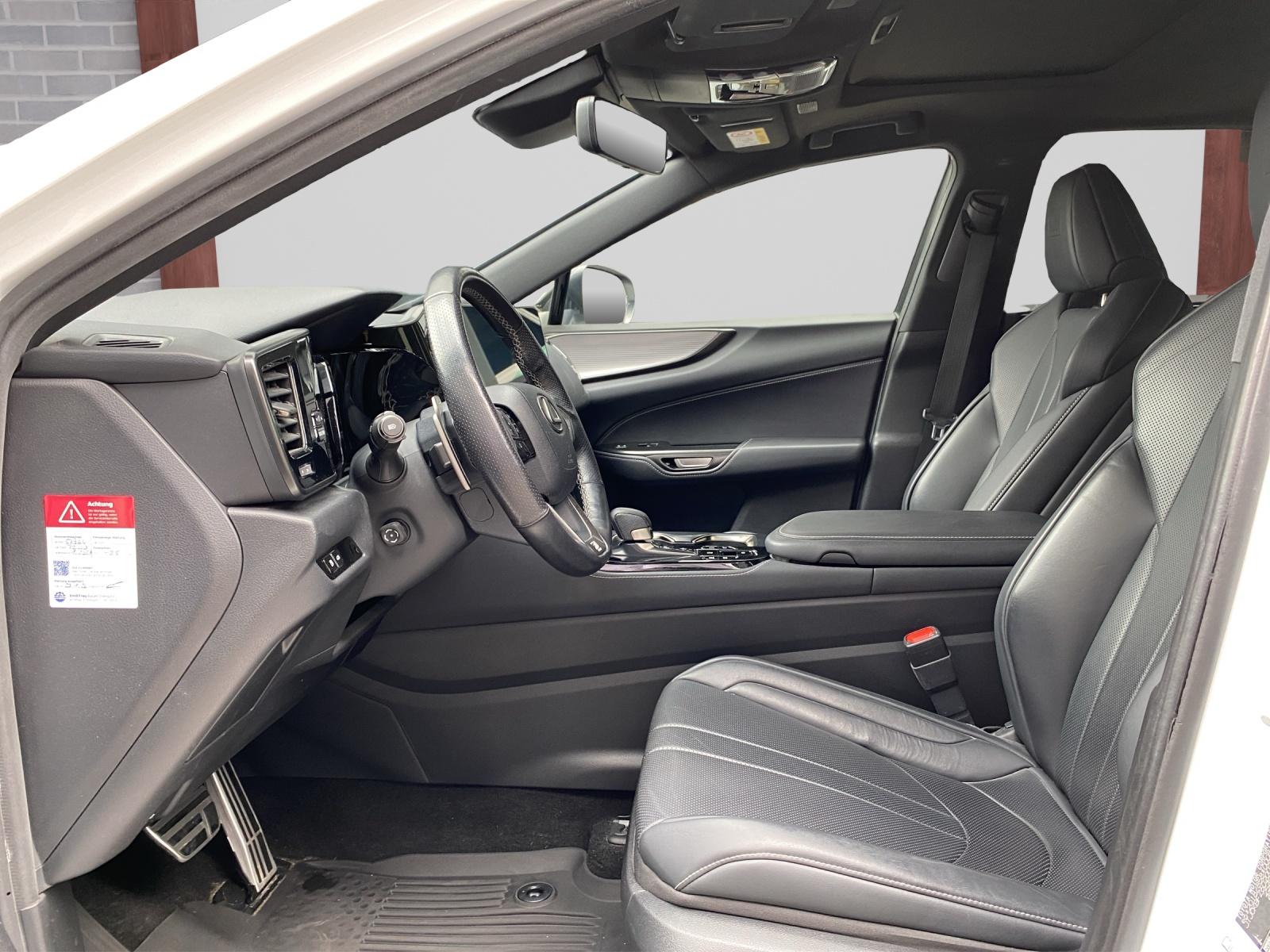 LEXUS NX 450h+ F-Sport-image-7