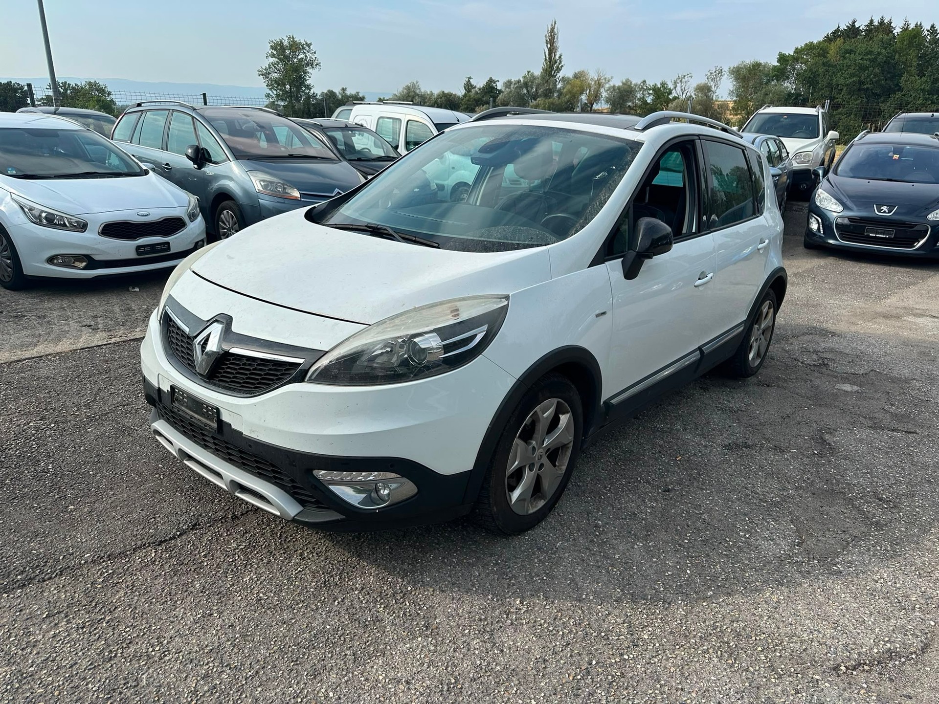 RENAULT Scénic Xmod 1.5 dCi Bose Edition EDC-image-0