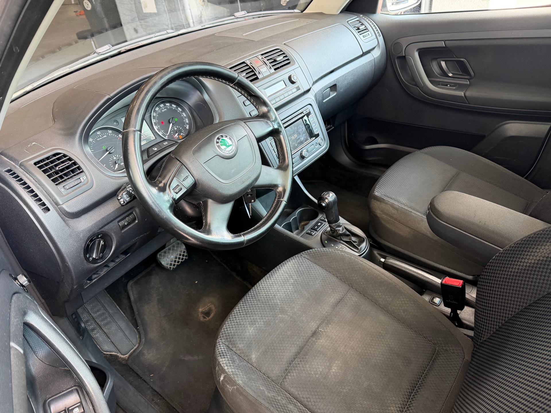SKODA Roomster 1.2 TSI Family DSG-image-8