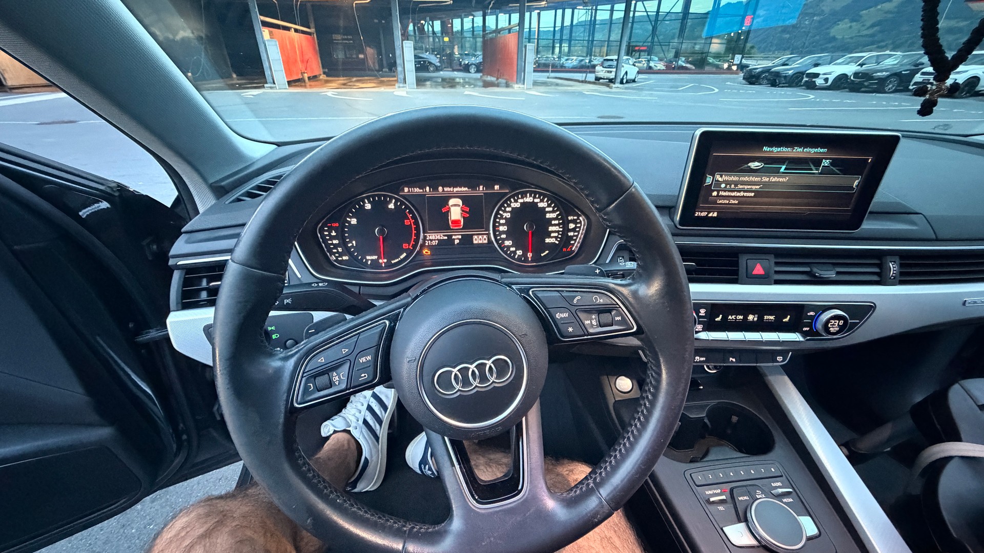 AUDI 2.0 TDI 190 Sport quattro S-Tronic-image-3