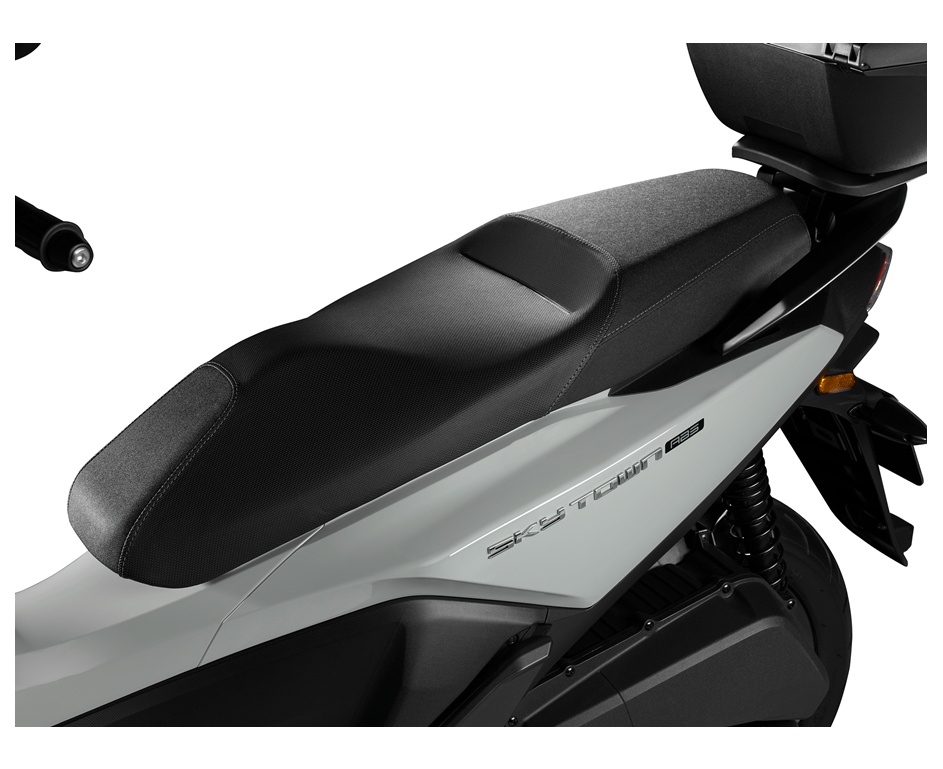 KYMCO Sky Town 125i-image-10