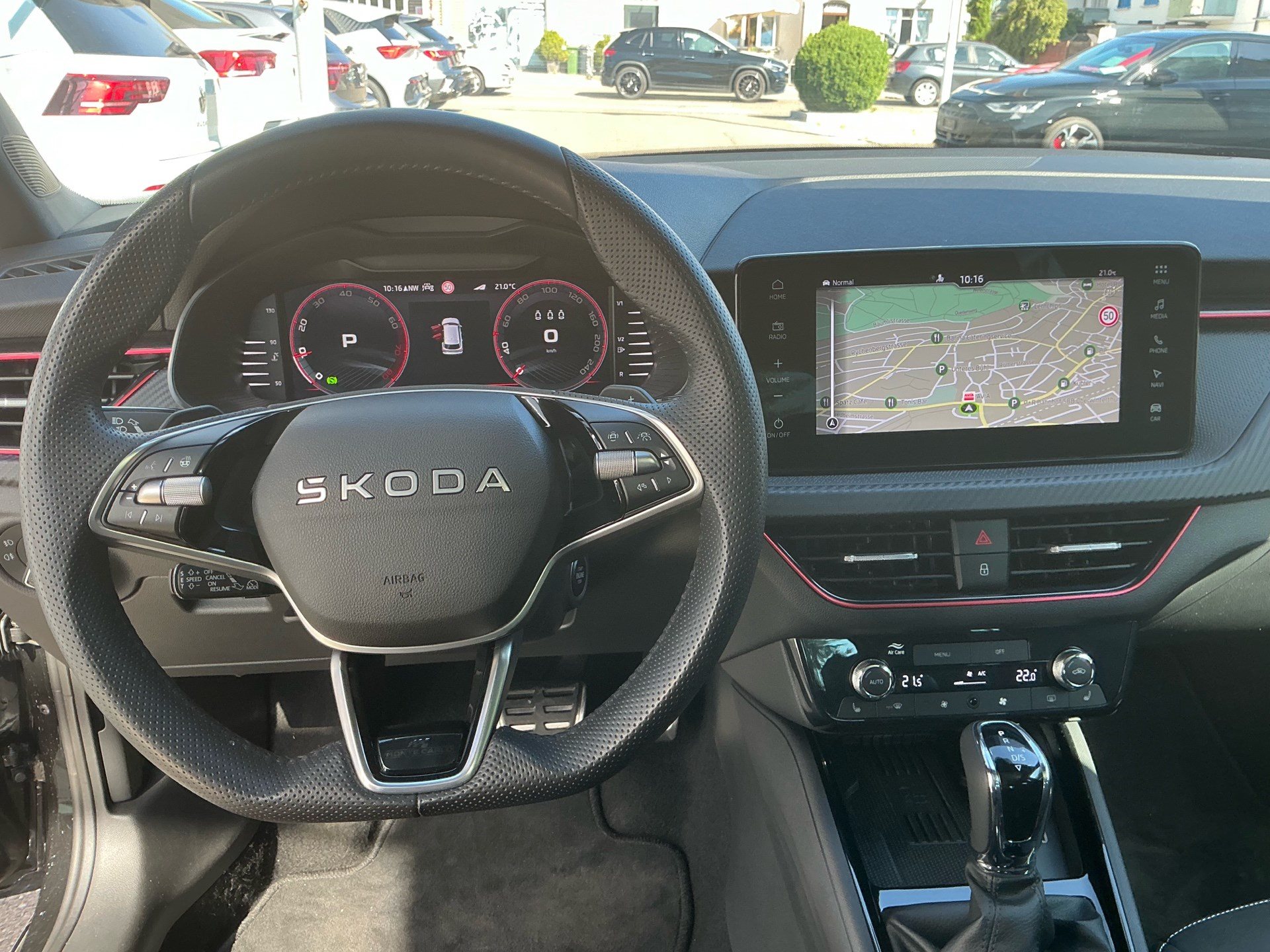SKODA Kamiq 1.5 TSI MONTE CARLO *** 5 JAHRE SKODA WERKSGARANTIE ***-image-9