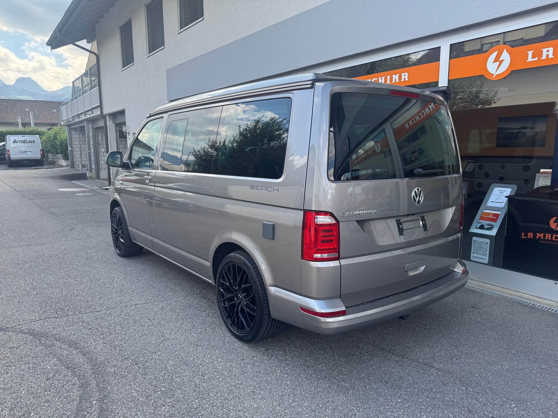 VW T6 California 2.0 TDI Beach DSG-showroom-element-3