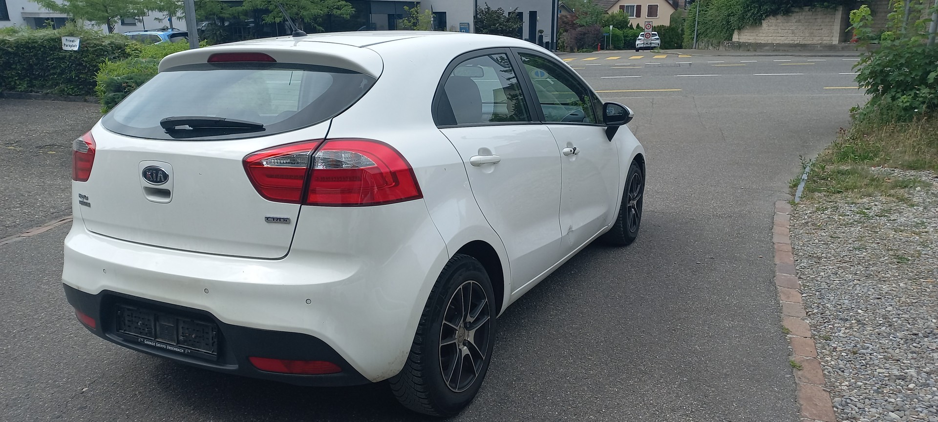 KIA Rio 1.4 CRDi Style-image-5
