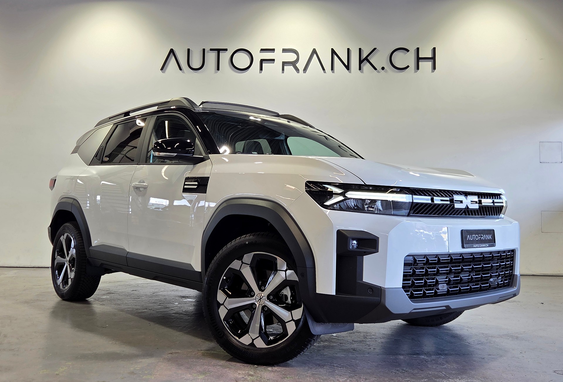 DACIA Bigster 1.2 Hybrid Journey 4WD-image-0