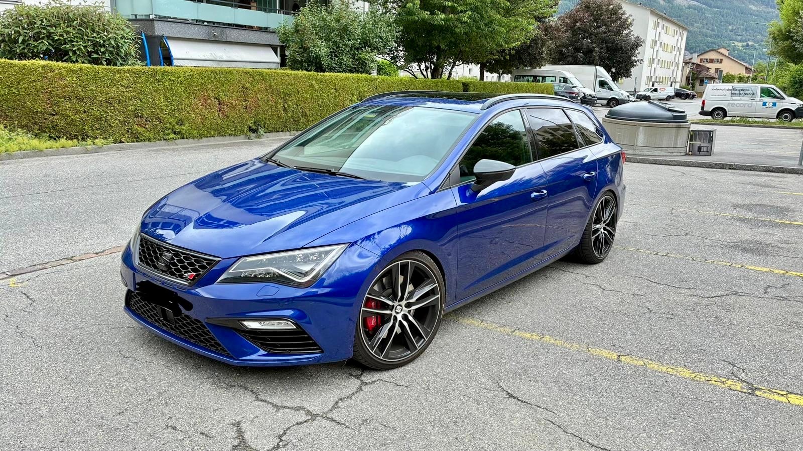 SEAT 2.0 TSI 300 Cupra 4Drive DSG-image-2