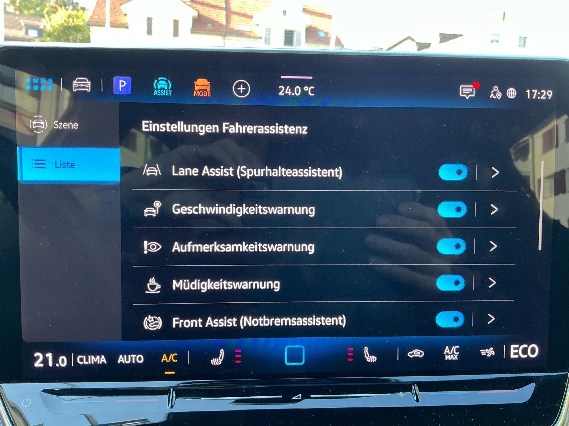 VW Golf GTE 1.5 TSI eHybrid 272PS GTE ***5 JAHRE VOLKSWAGEN WERKSGARANTIE***-image-18