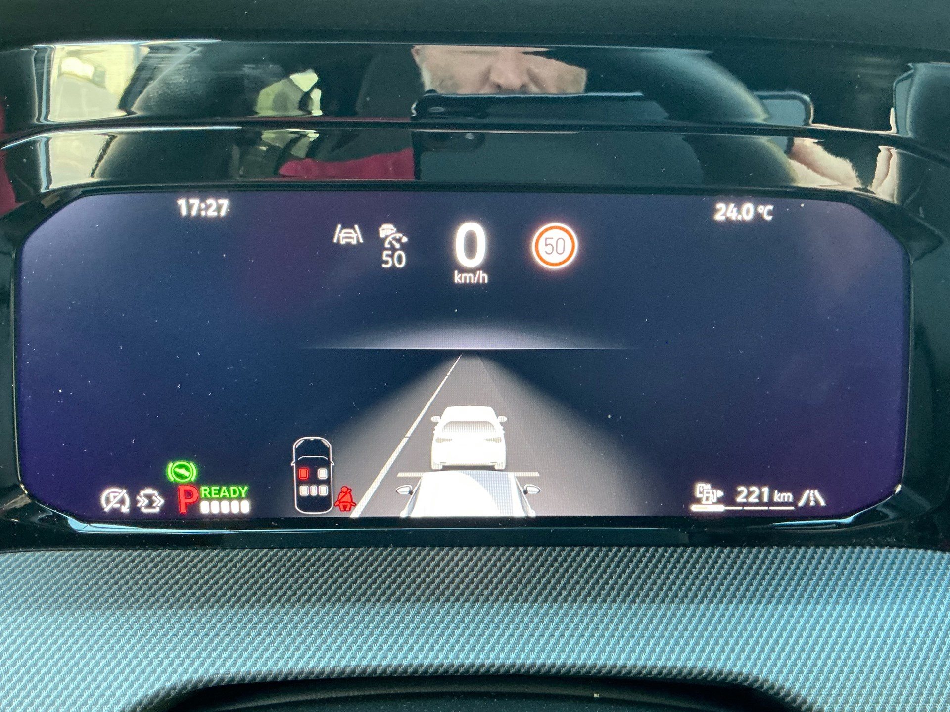 VW Golf GTE 1.5 TSI eHybrid 272PS GTE ***5 JAHRE VOLKSWAGEN WERKSGARANTIE***-image-9