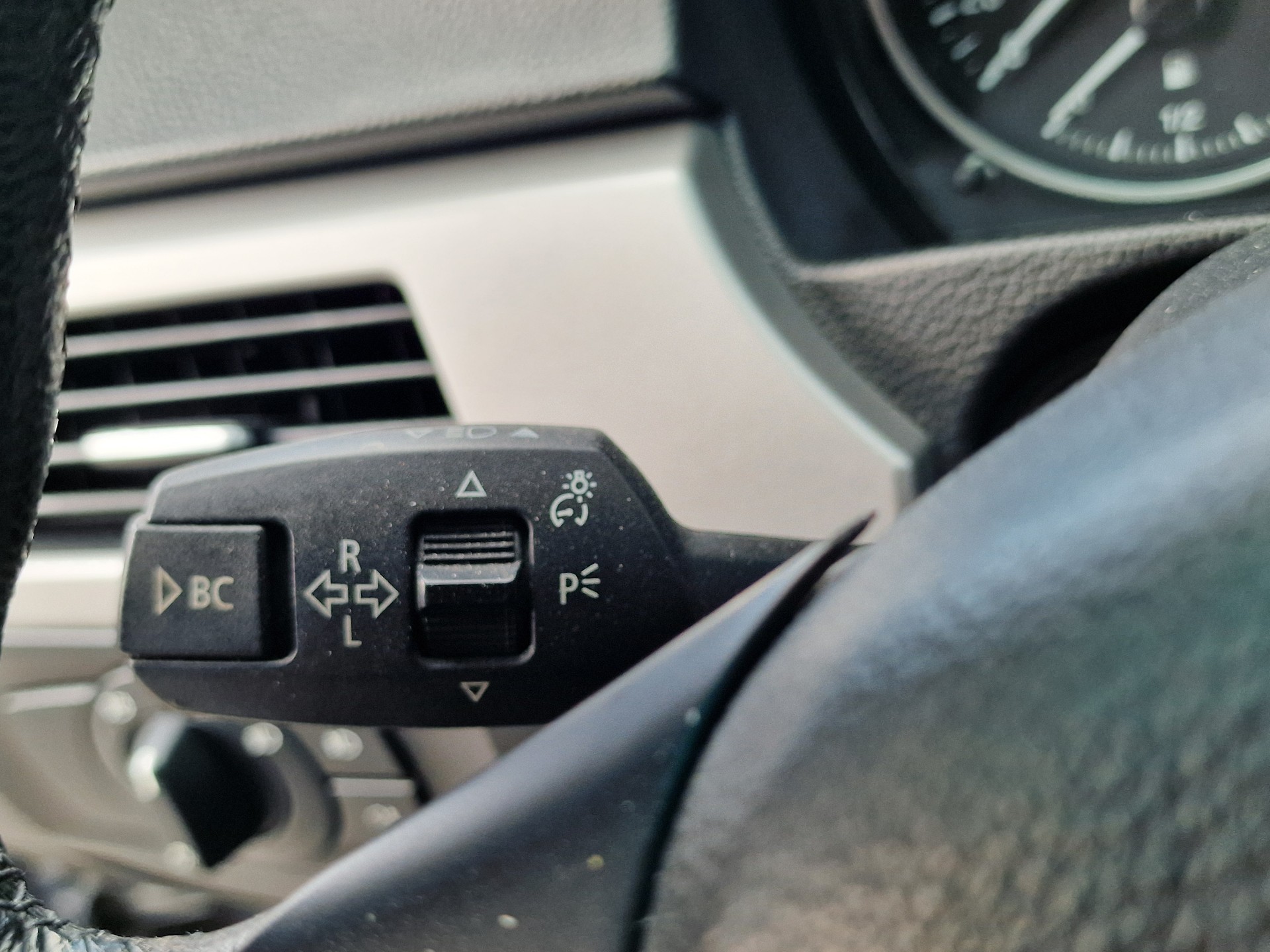 BMW 325i more4you Steptronic 12Mt Gara MFK Neu-image-14