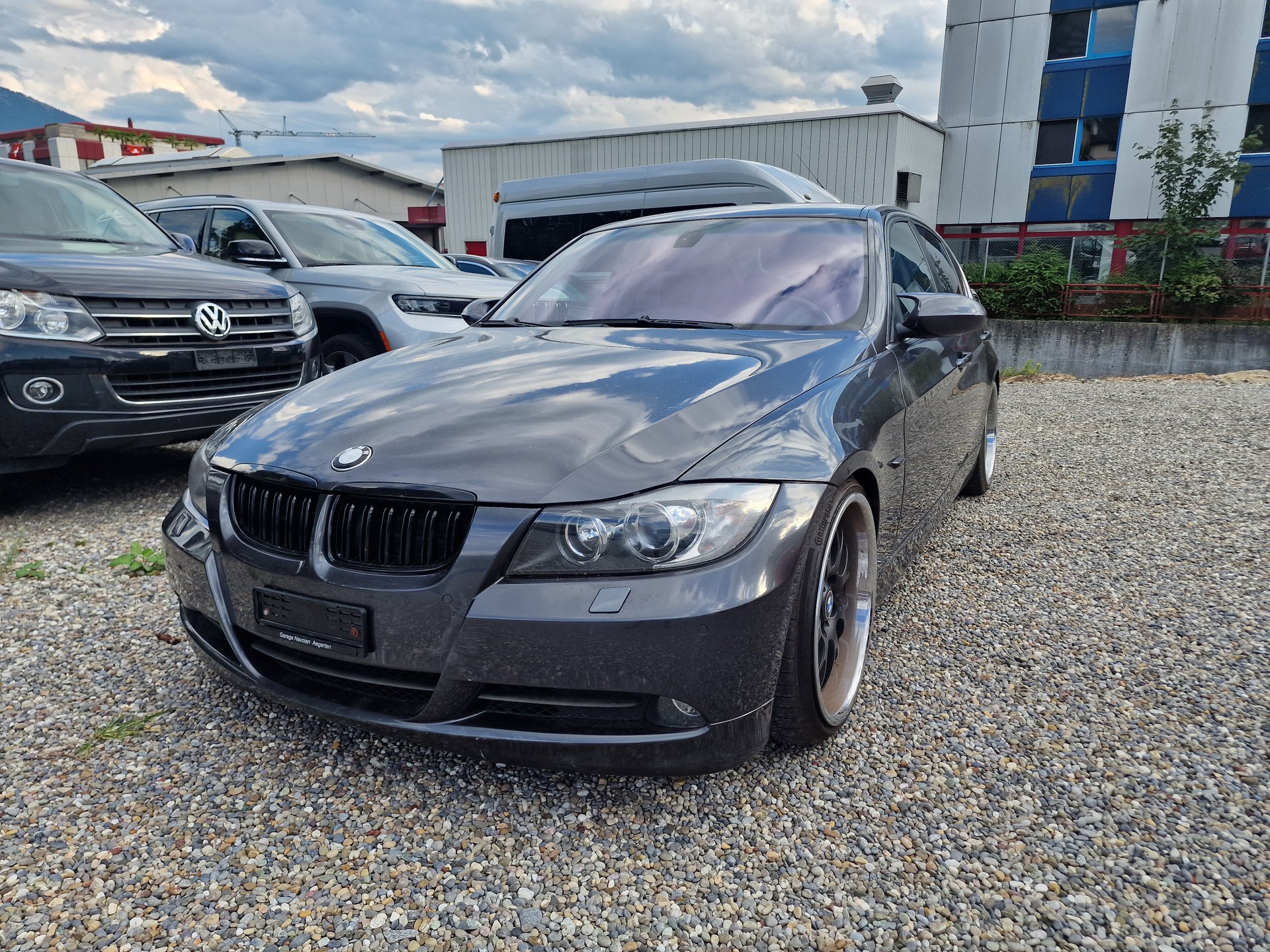BMW 325i more4you Steptronic 12Mt Gara MFK Neu-showroom-element-1