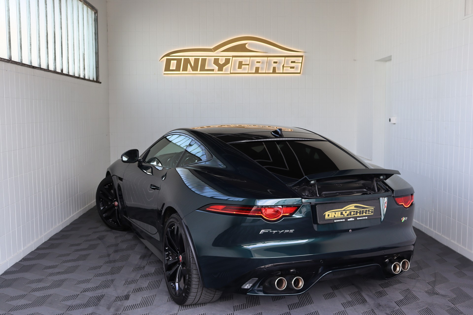 JAGUAR F-Type Coupé 5.0 V8 S/C R AWD Automatik-image-20