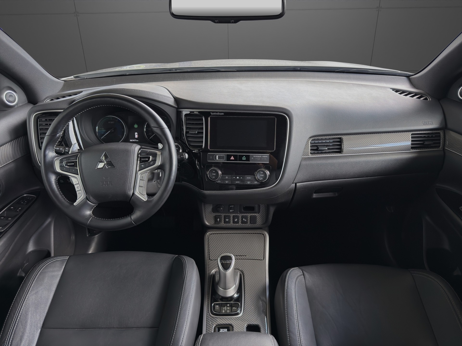 MITSUBISHI Outlander 2.4 PHEV Diamond S-Edition 4WD Automatic-image-13