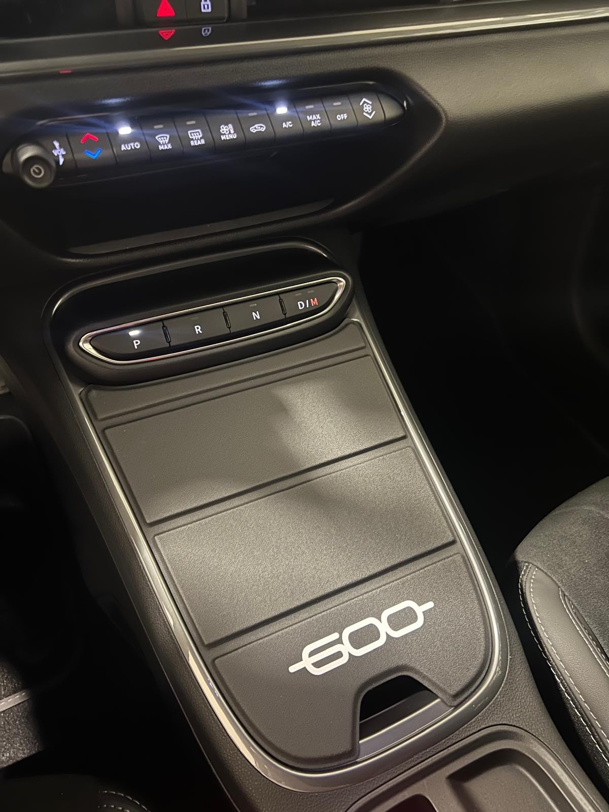 FIAT 1.2 Hybrid Turbo Sport-image-10