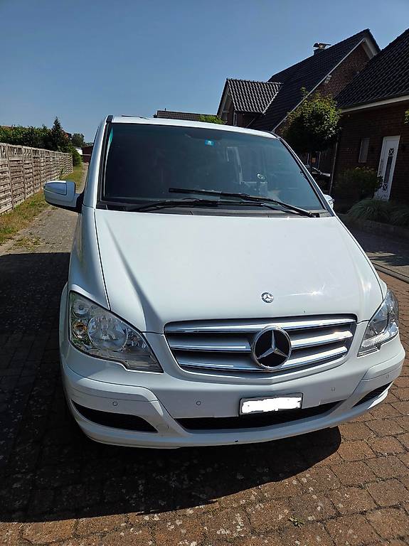 MERCEDES-BENZ VIANO-image-0