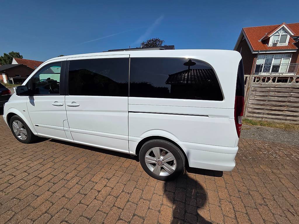 MERCEDES-BENZ VIANO-image-1