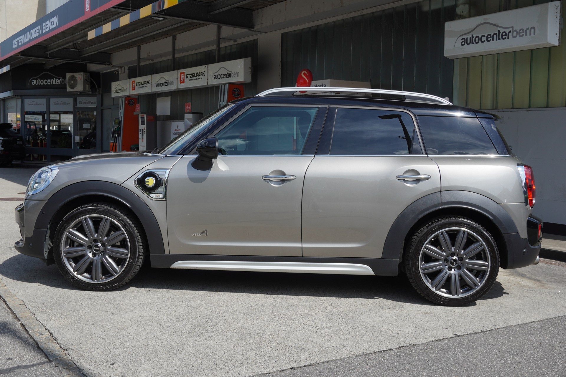 MINI Countryman Cooper S E ALL4 Steptronic-image-7