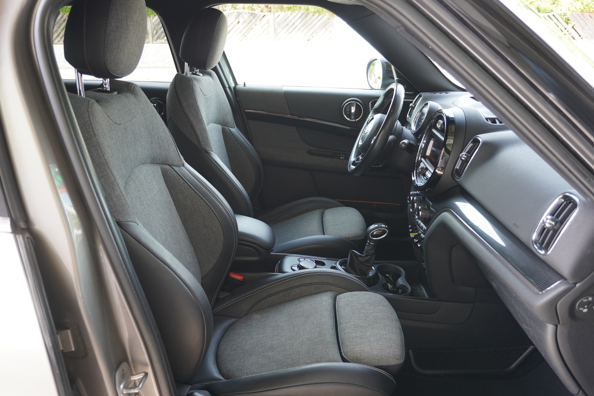 MINI Countryman Cooper S E ALL4 Steptronic-image-13