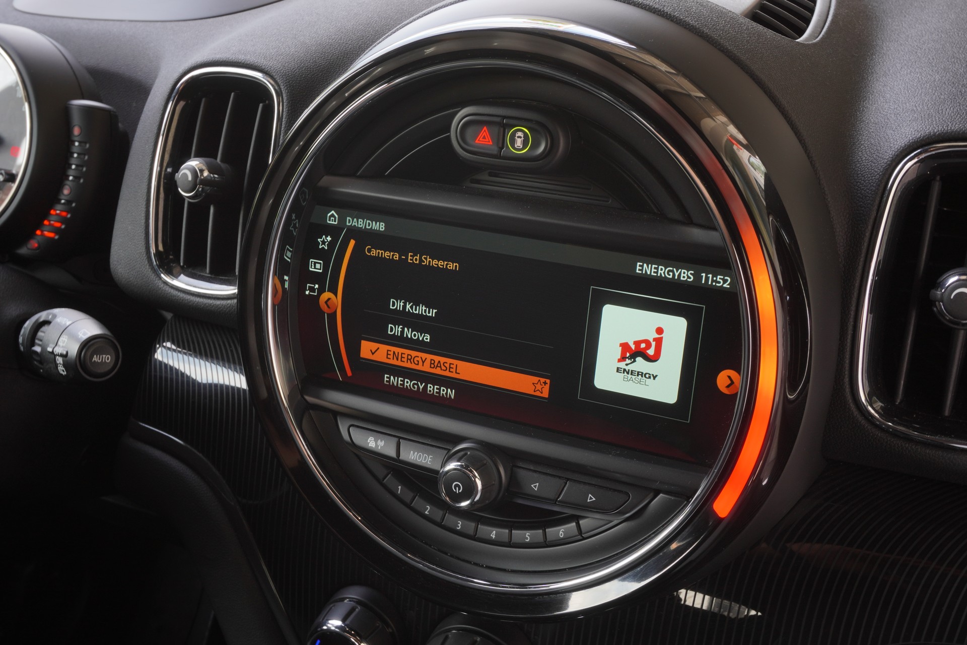 MINI Countryman Cooper S E ALL4 Steptronic-image-10