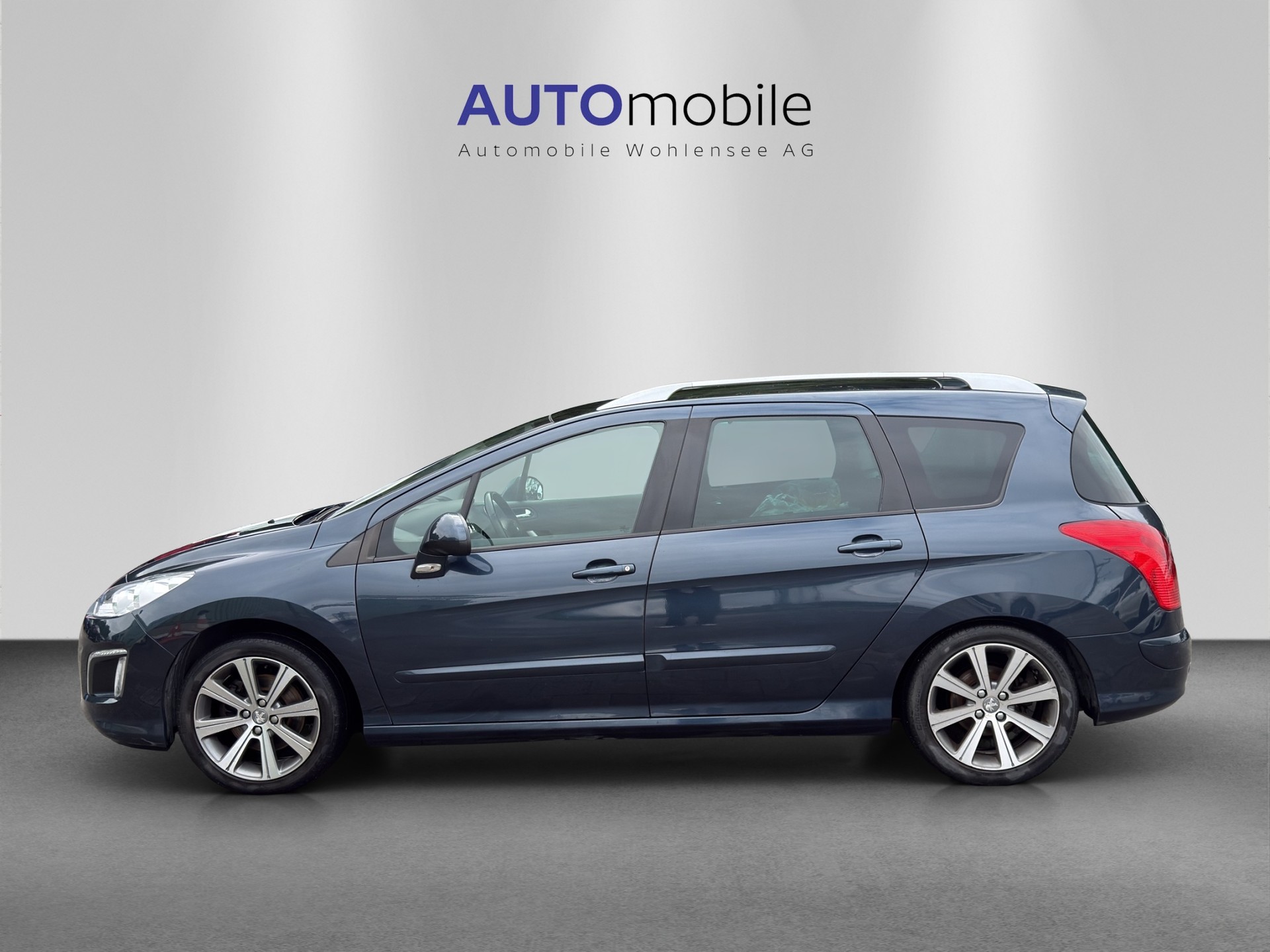 PEUGEOT 308 SW 1.6 16V Turbo Allure Automatic-image-0