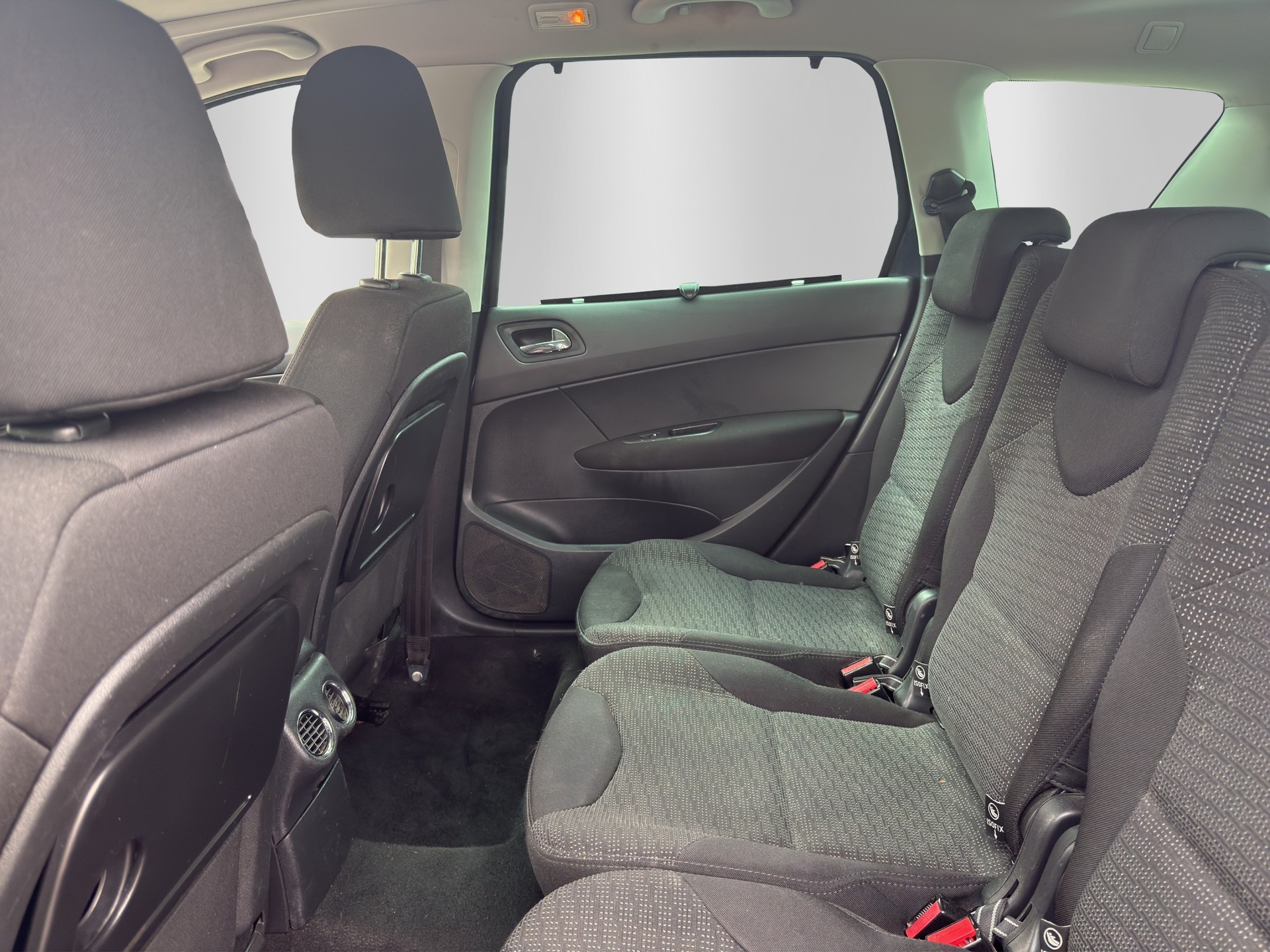 PEUGEOT 308 SW 1.6 16V Turbo Allure Automatic-image-13