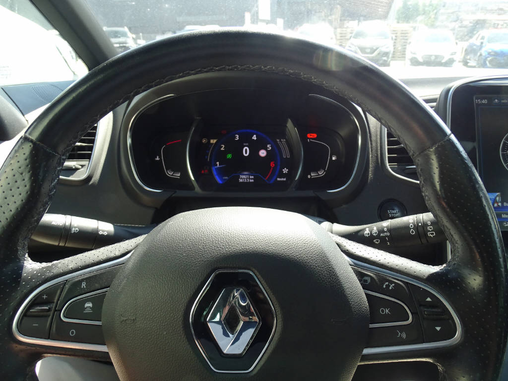 RENAULT Grand Scénic 1.3 TCe 160 Black-image-9