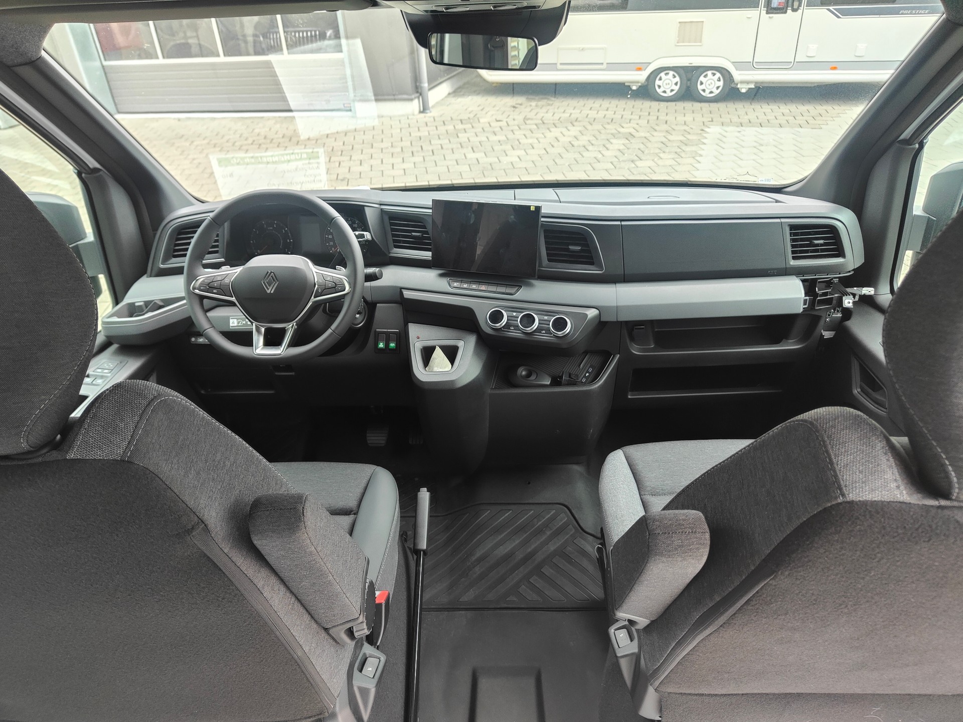 RENAULT Schulbus mit 21 Sitzplätze-image-5