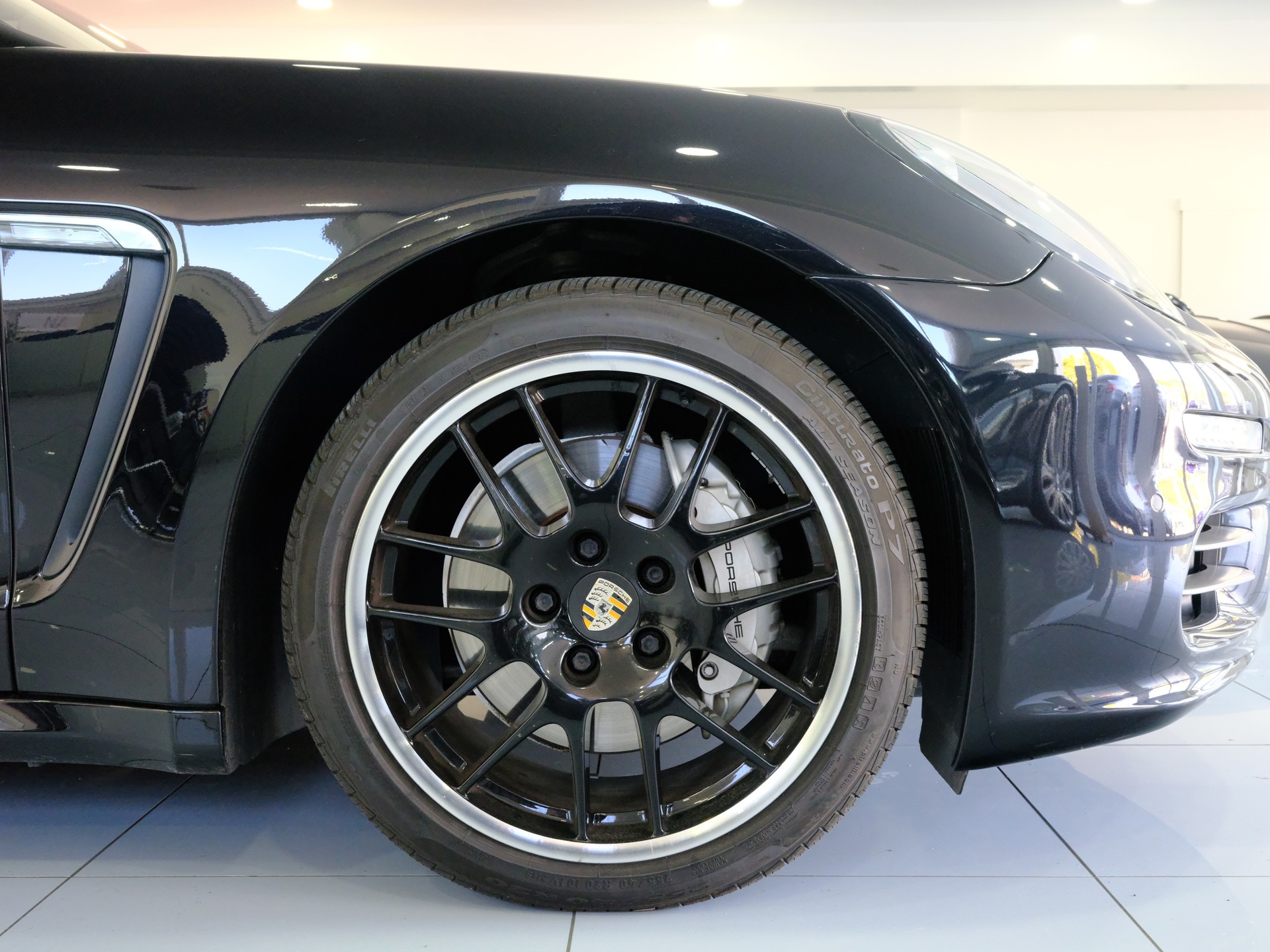 PORSCHE Panamera 4S 3.0 PDK-image-17