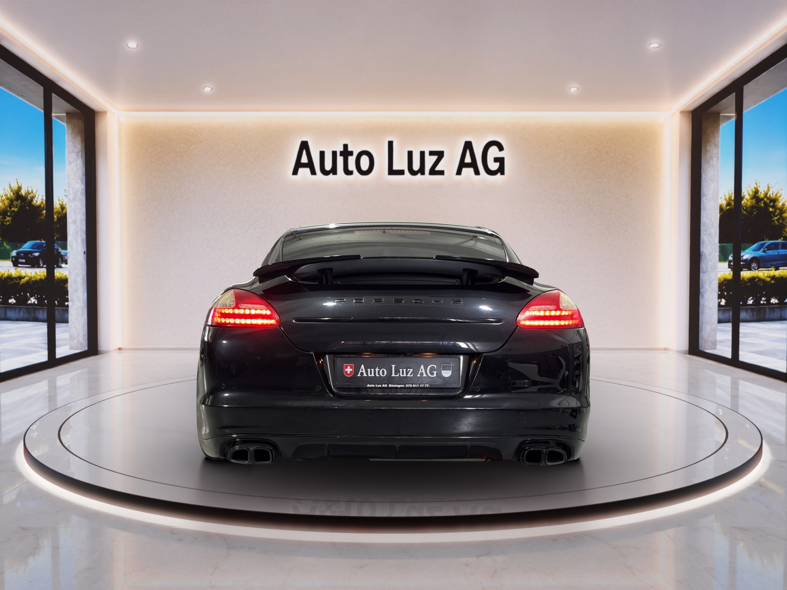 PORSCHE Panamera GTS 4.8 PDK-showroom-element-2