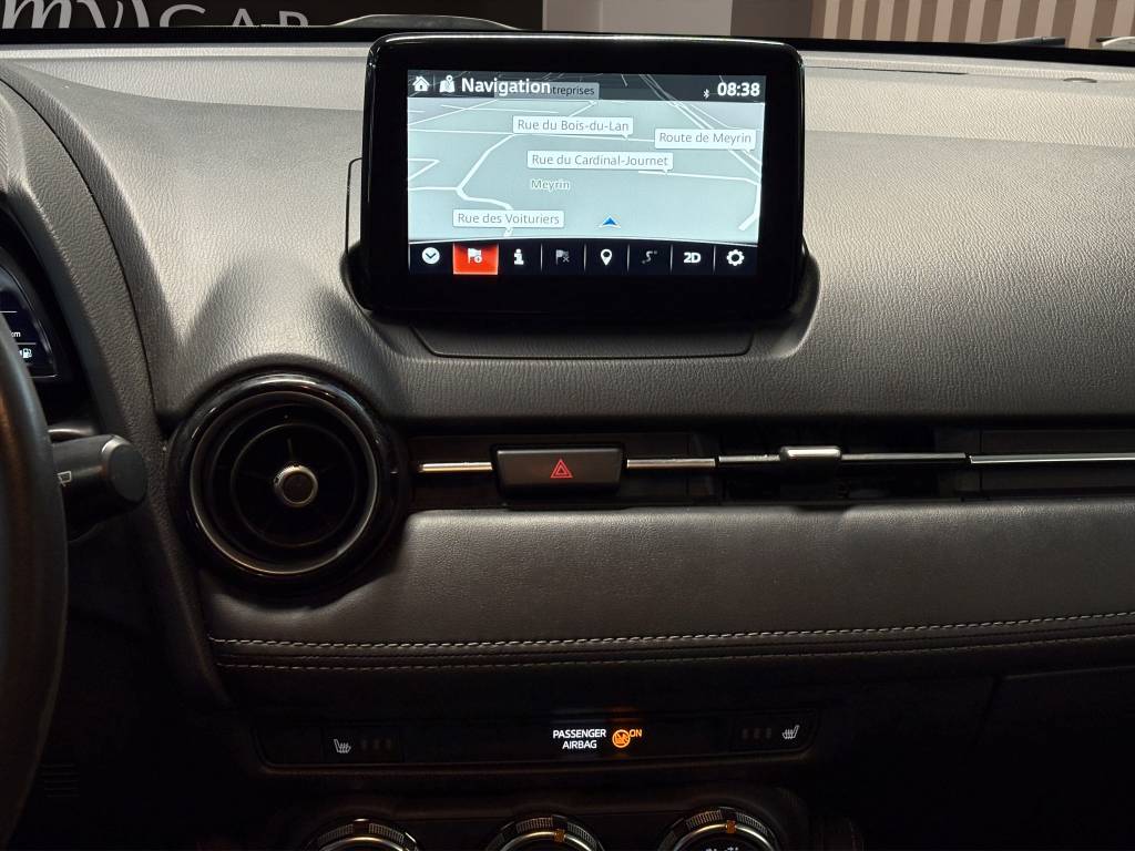 MAZDA 2 SKYACTIV-G 90 Ambition Automat-image-5