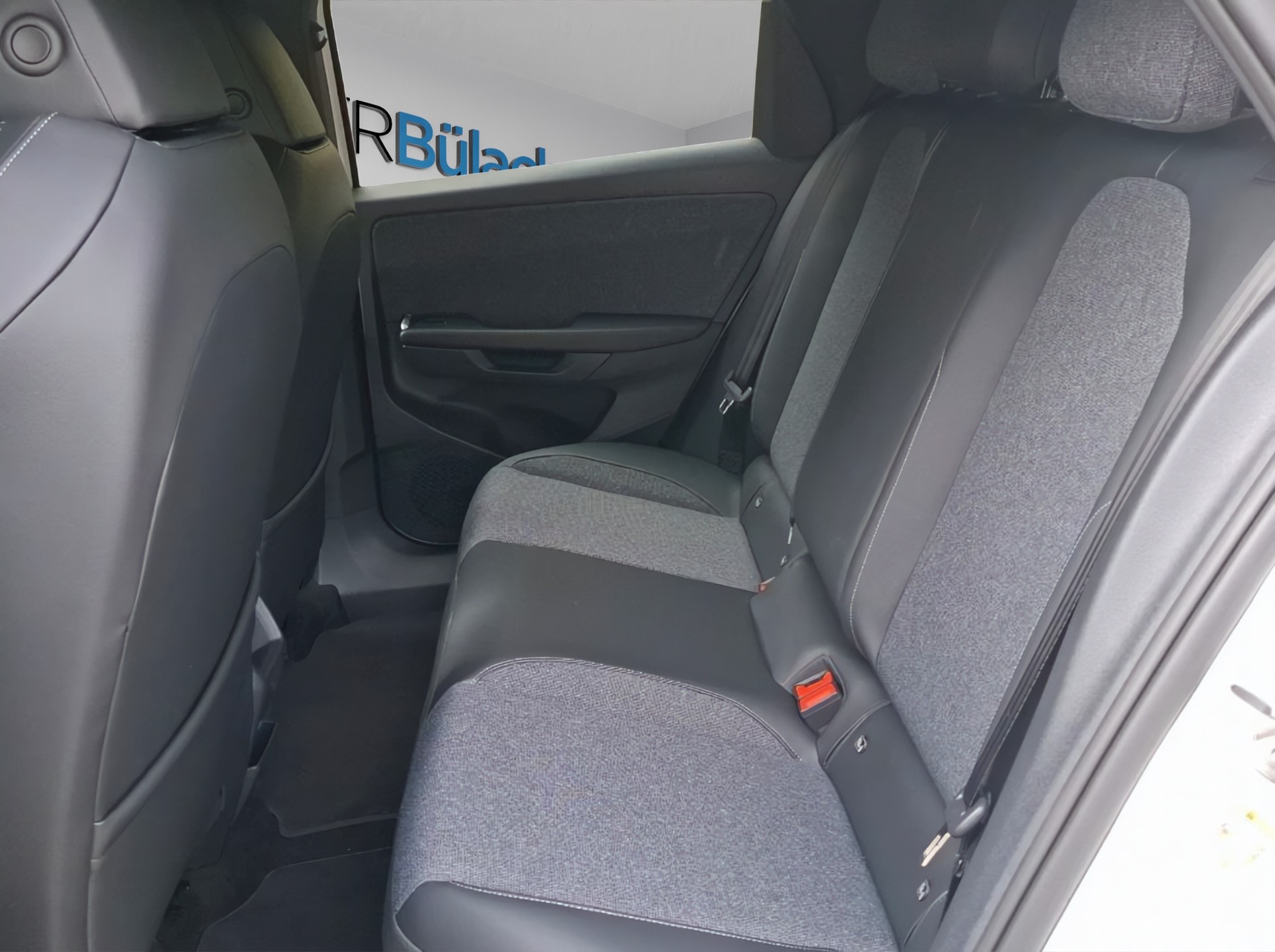 VW ID.Polo 52 kWh Style Edition One Plus-image-10
