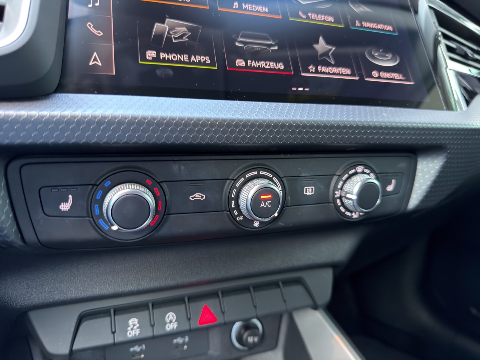 AUDI A1 Sportback 35 TFSI S-tronic-image-15