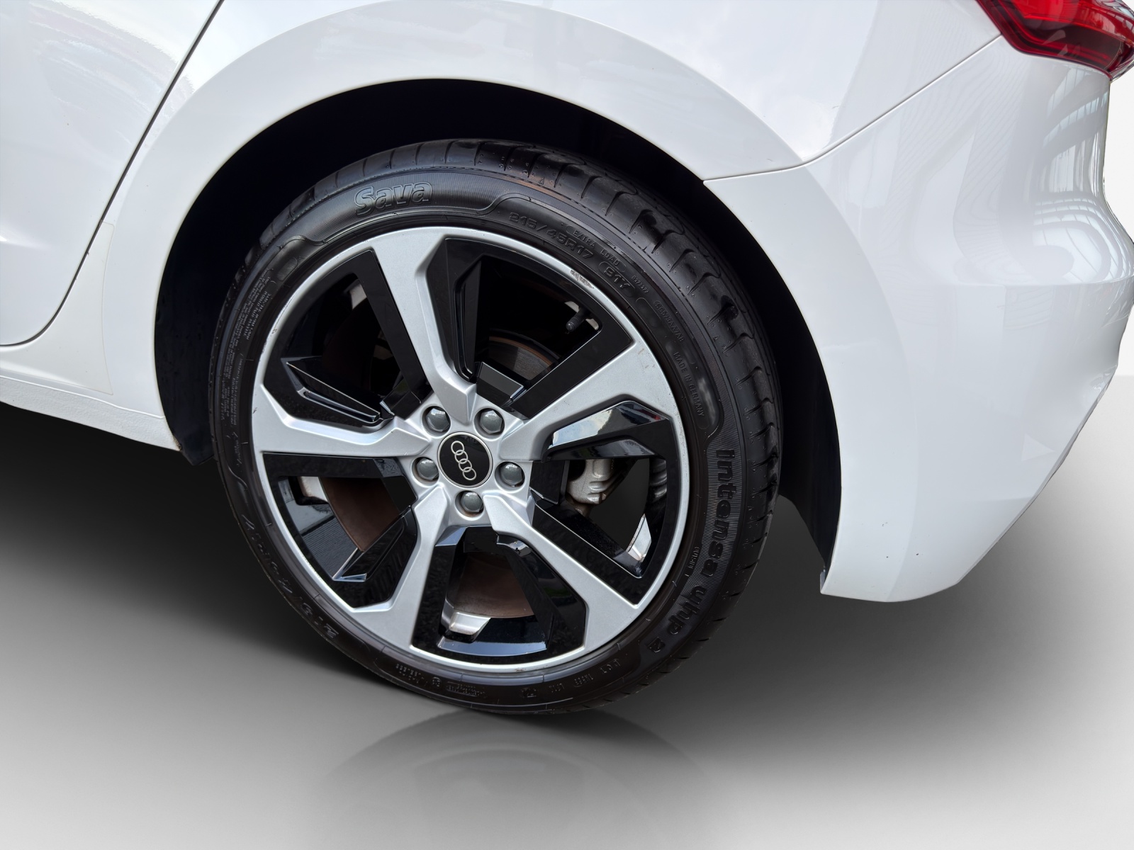AUDI A1 Sportback 35 TFSI S-tronic-image-13
