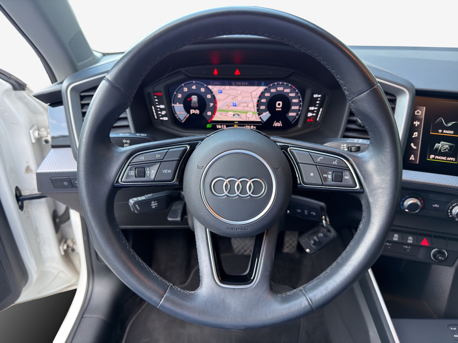 AUDI A1 Sportback 35 TFSI S-tronic-image-9