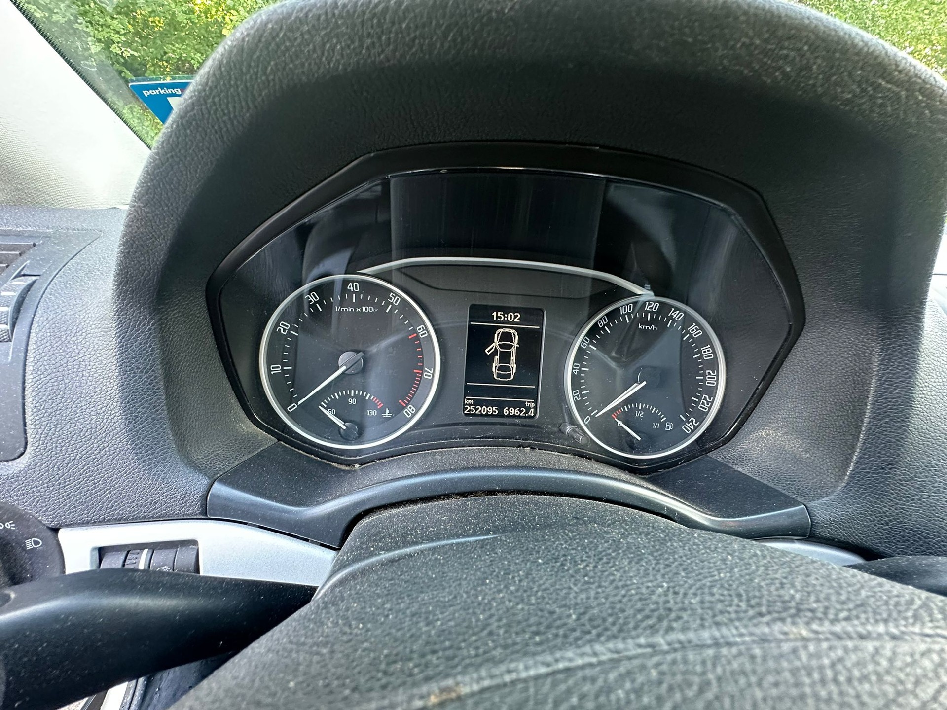 SKODA Octavia Combi 1.8 TSI Scout 4x4-image-8