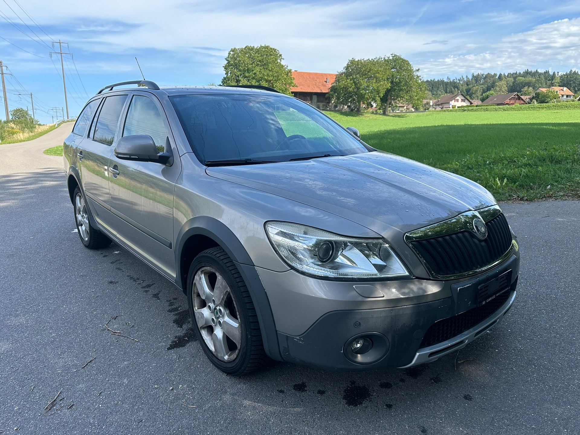 SKODA Octavia Combi 1.8 TSI Scout 4x4-image-2